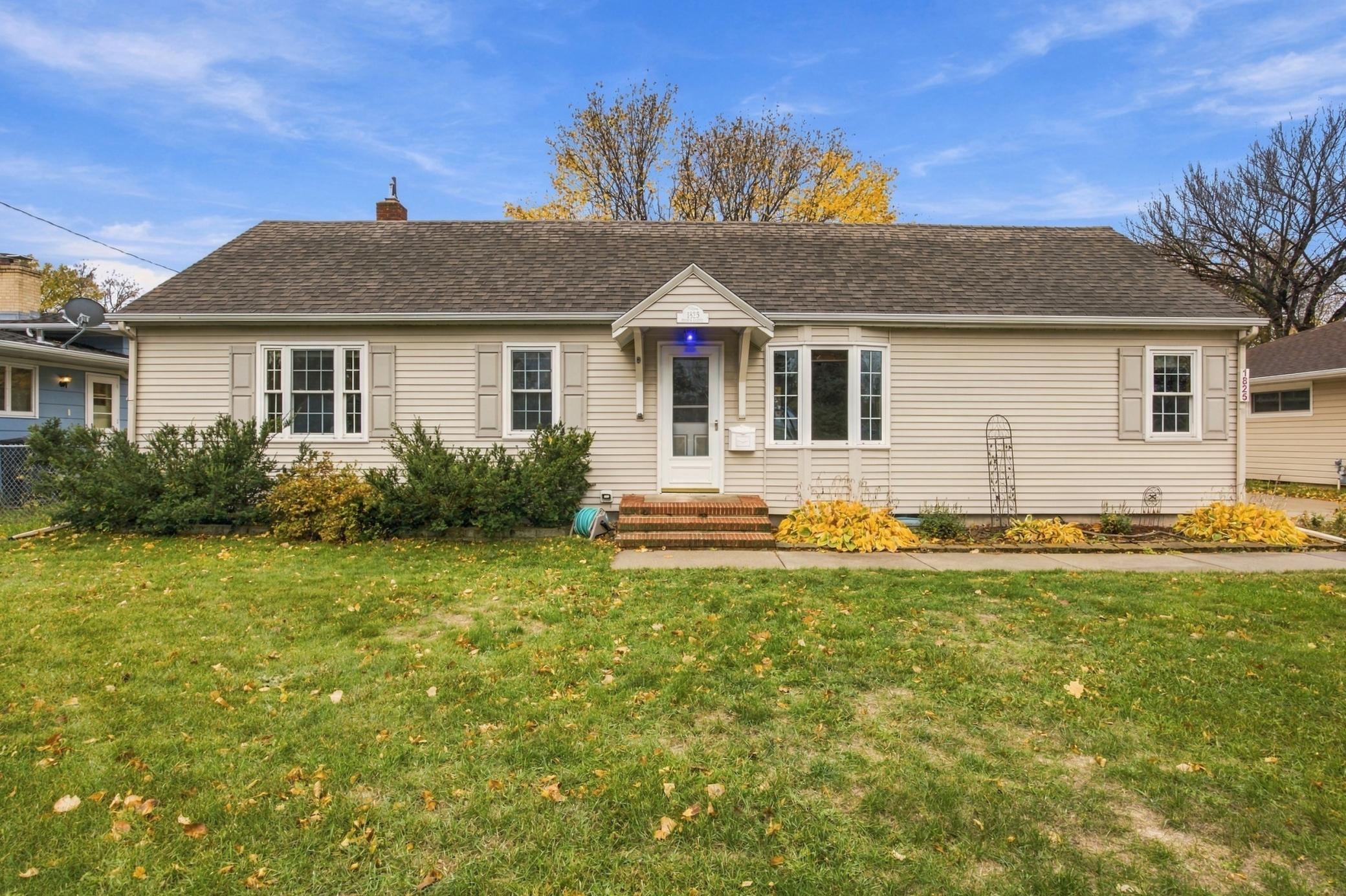 1825 4th Street S, Moorhead, MN 56560 open house