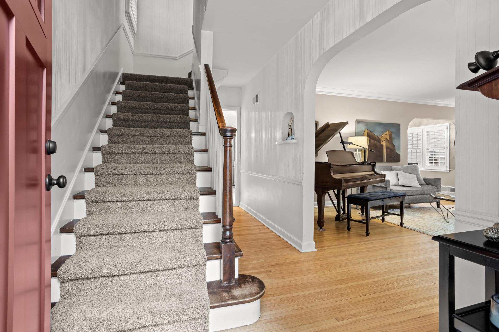 1940 single family home for sale at 1617 9th Street S in Fargo, ND — 4 bed, 4 bath (photo 12 of 66)