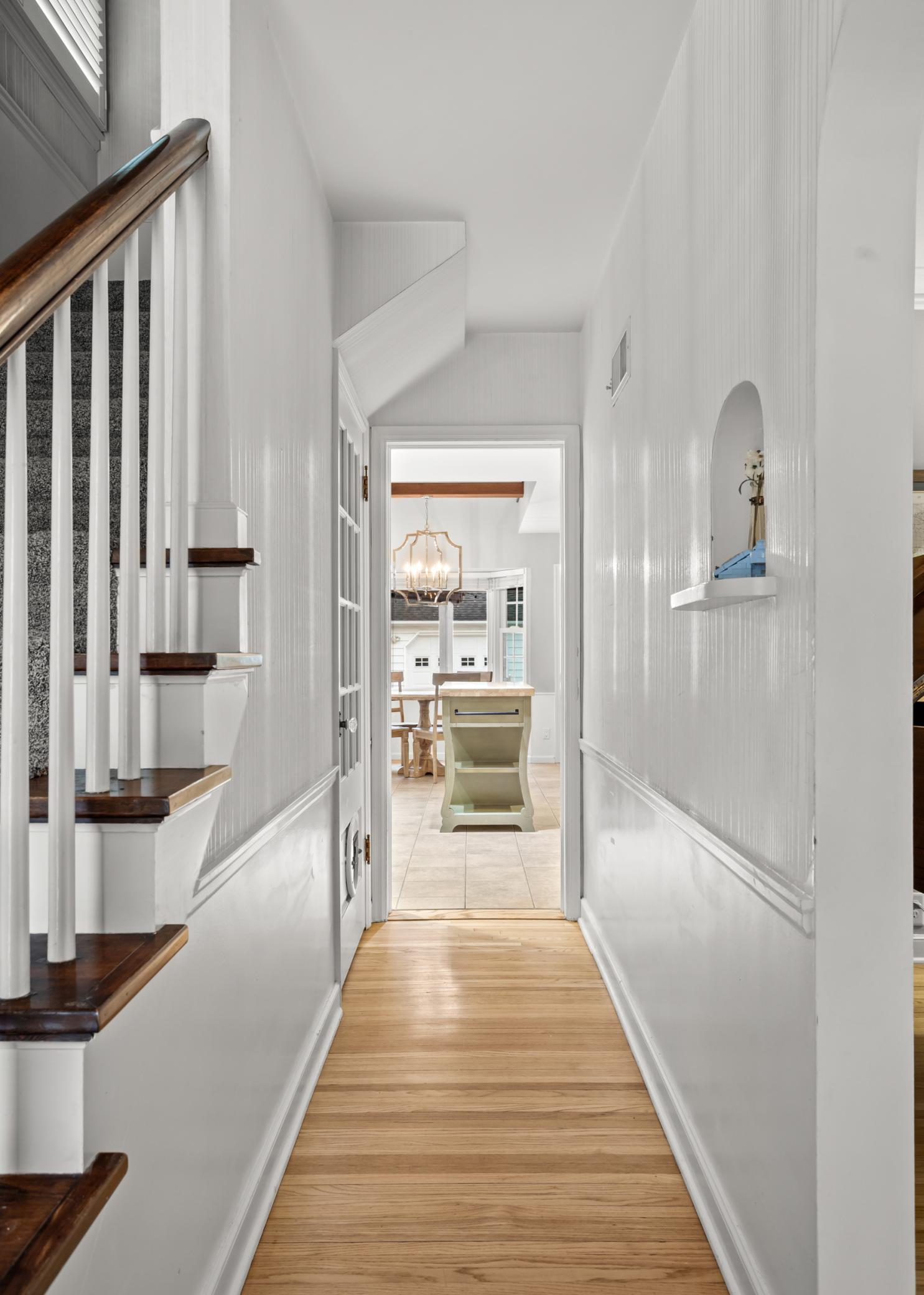 1940 single family home for sale at 1617 9th Street S in Fargo, ND — 4 bed, 4 bath (photo 14 of 66)