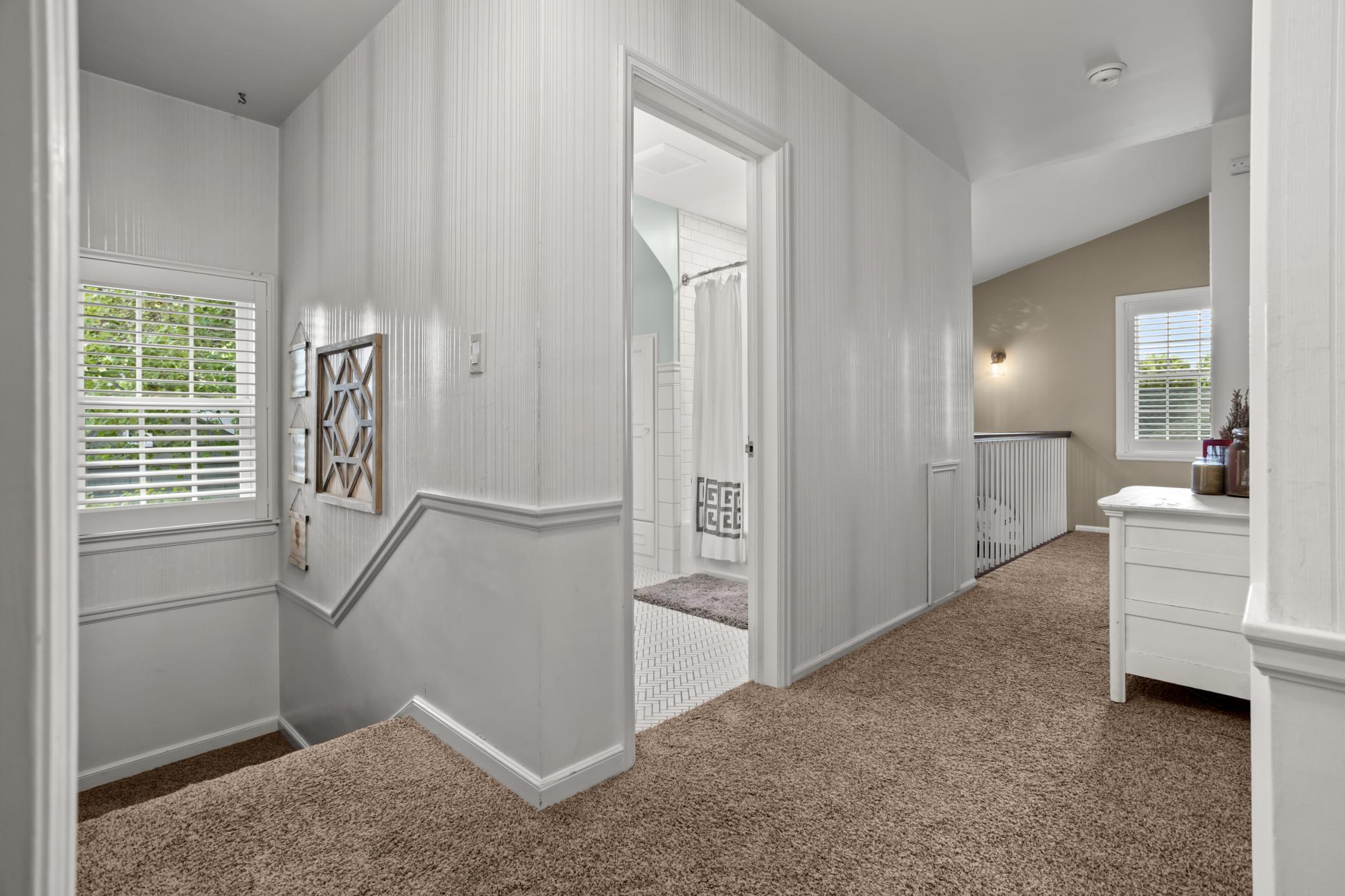 1940 single family home for sale at 1617 9th Street S in Fargo, ND — 4 bed, 4 bath (photo 33 of 66)