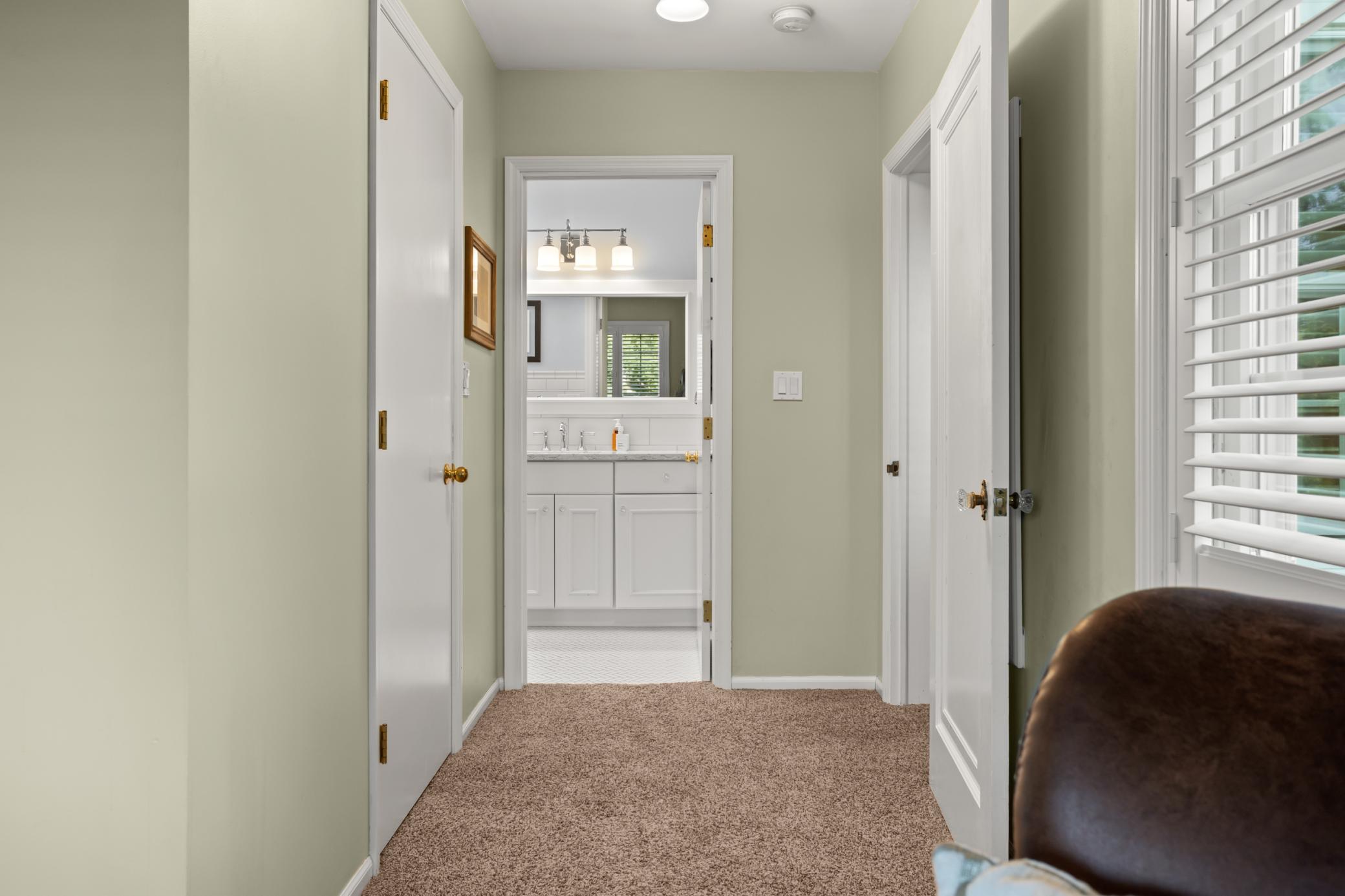 1940 single family home for sale at 1617 9th Street S in Fargo, ND — 4 bed, 4 bath (photo 42 of 66)
