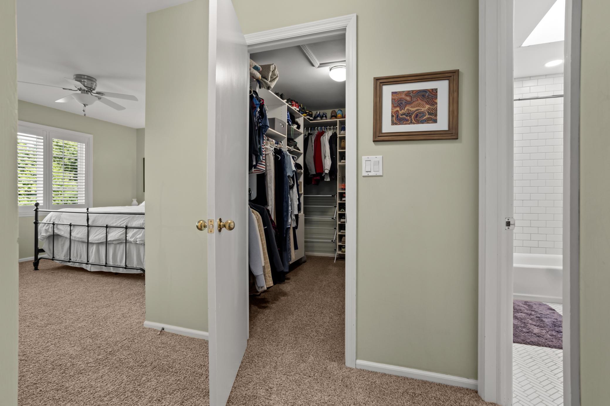 1940 single family home for sale at 1617 9th Street S in Fargo, ND — 4 bed, 4 bath (photo 43 of 66)
