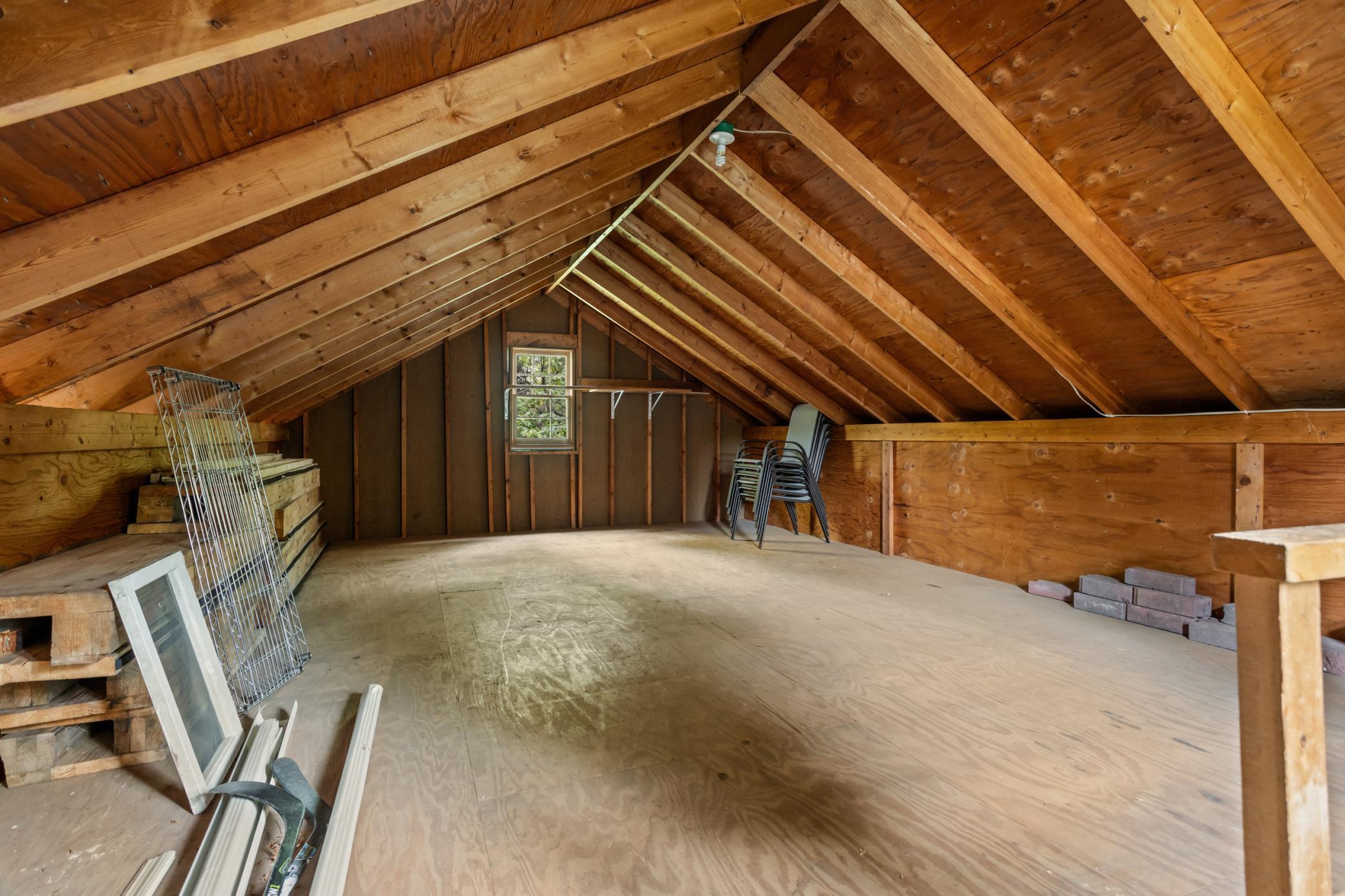 1940 single family home for sale at 1617 9th Street S in Fargo, ND — 4 bed, 4 bath (photo 60 of 66)