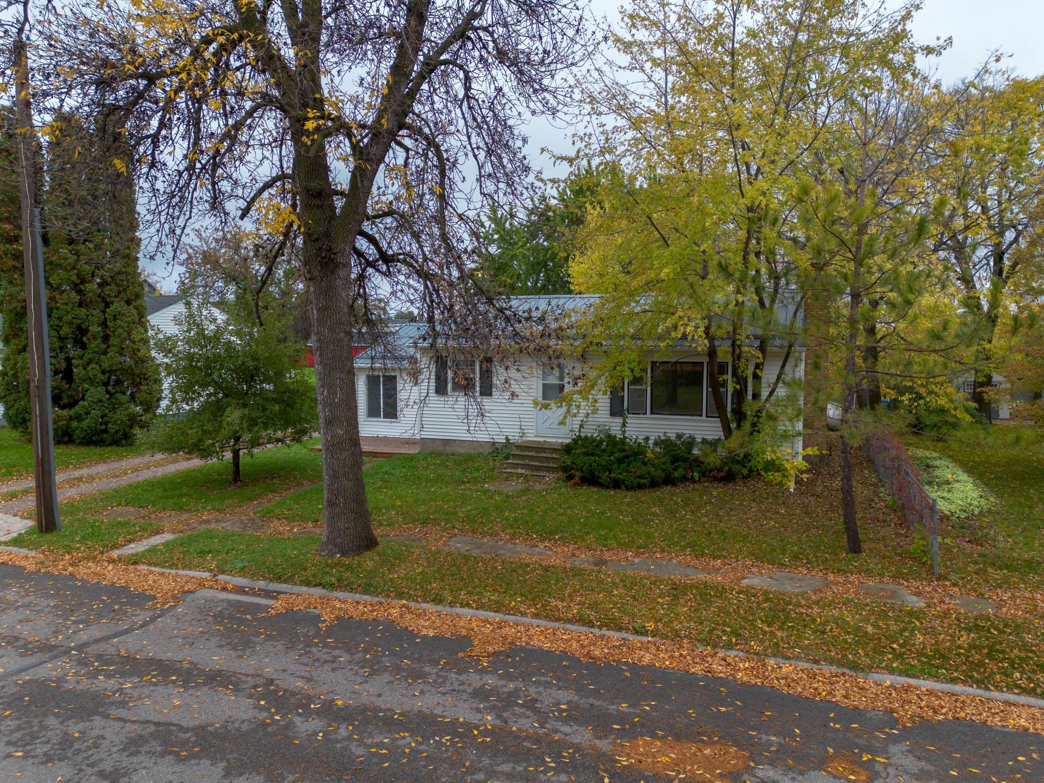 1955 single family home for sale at 216 1st Avenue E in Halstad, MN — 2 bed, 1 bath (photo 2 of 17)