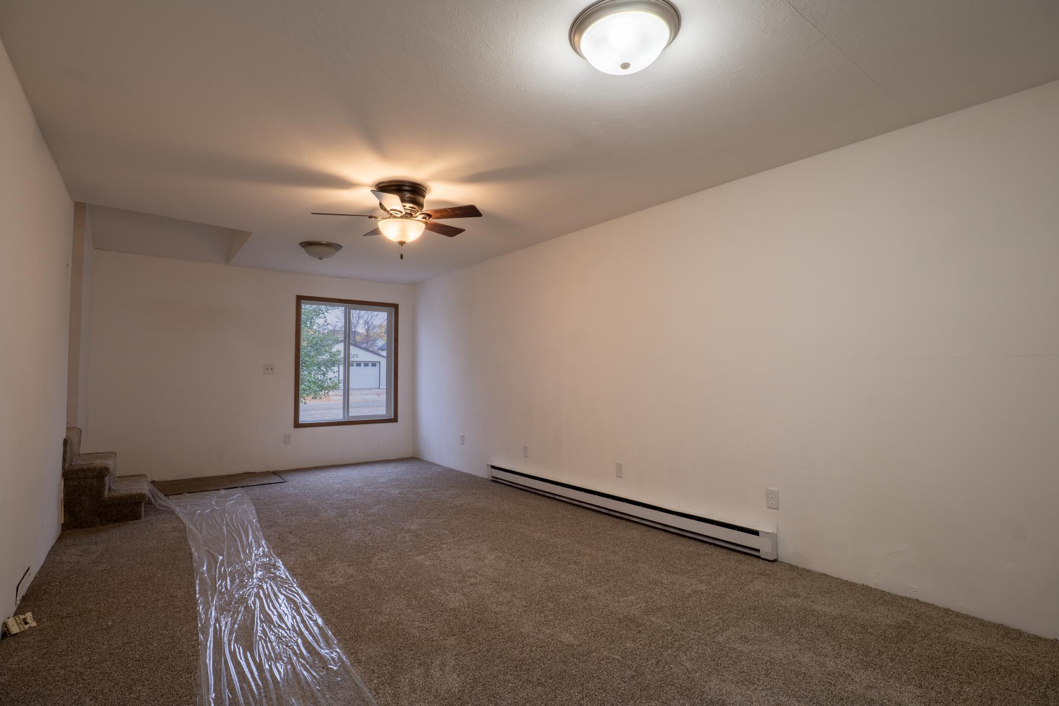 1955 single family home for sale at 216 1st Avenue E in Halstad, MN — 2 bed, 1 bath (photo 8 of 17)