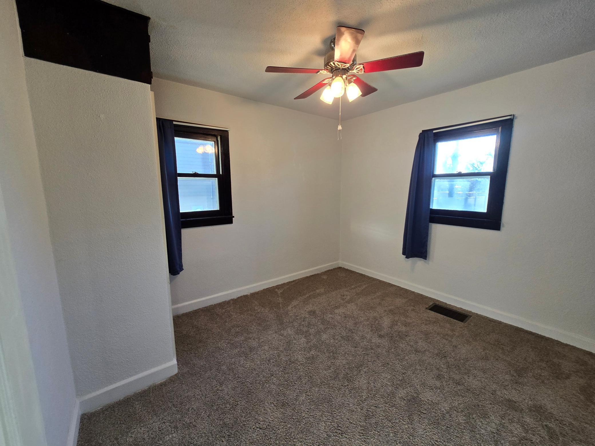 1946 single family home for sale at 204 W 2nd Street in Argyle, MN — 2 bed, 1 bath (photo 4 of 18)