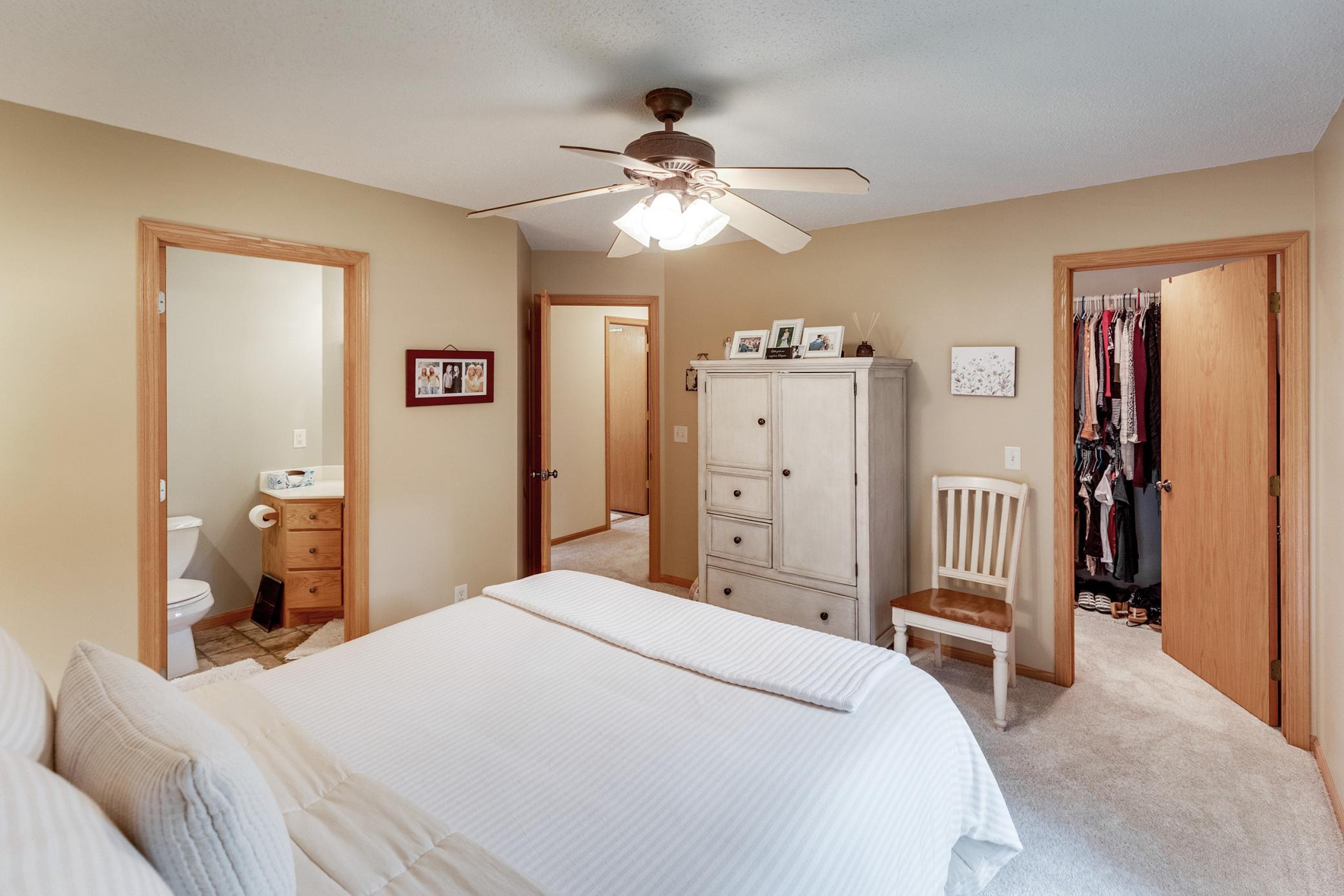 2004 single family home for sale at 7141 Stone Ridge in Brainerd, MN — 4 bed, 3 bath (photo 14 of 37)
