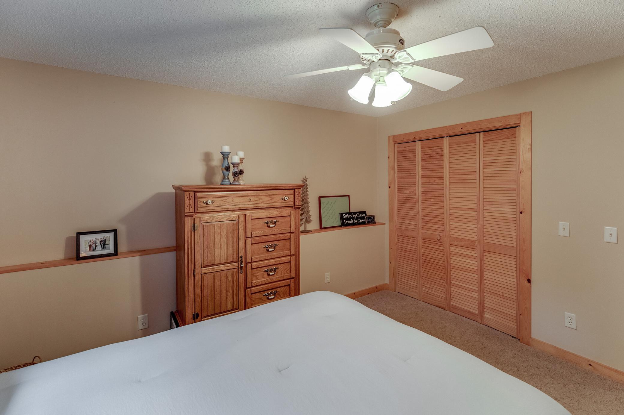 2004 single family home for sale at 7141 Stone Ridge in Brainerd, MN — 4 bed, 3 bath (photo 24 of 37)