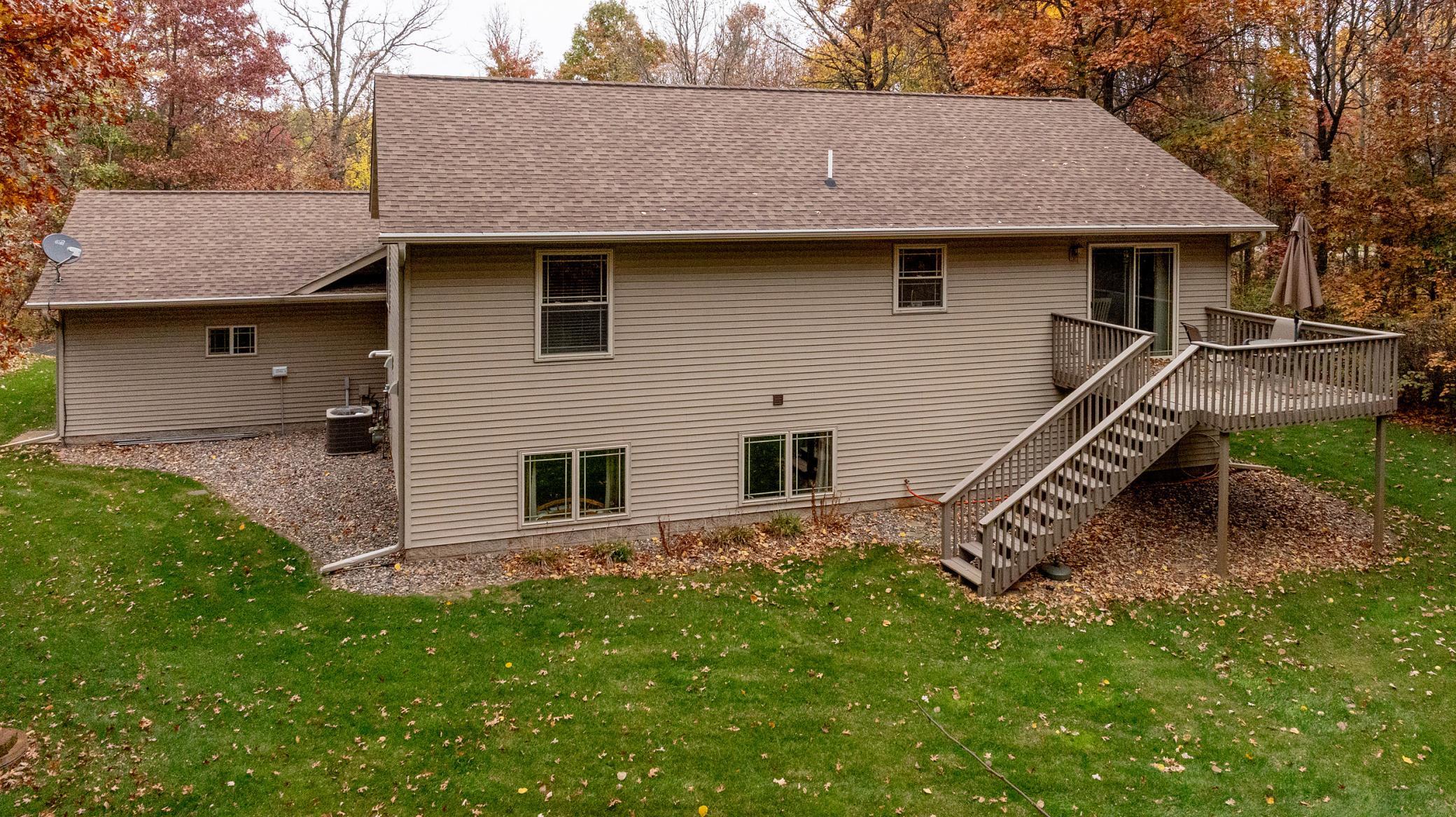 2004 single family home for sale at 7141 Stone Ridge in Brainerd, MN — 4 bed, 3 bath (photo 35 of 37)