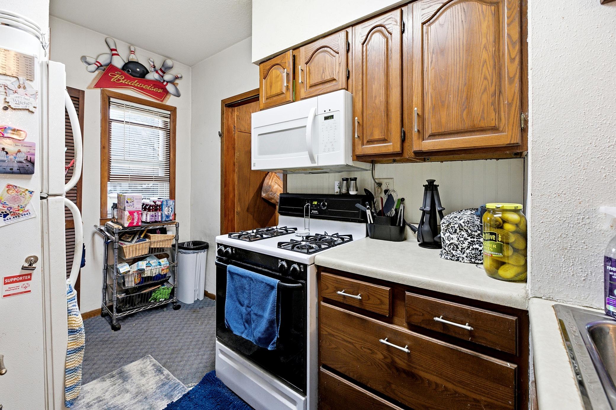 1919 single family home for sale at 1119 10th Avenue S in Fargo, ND — 2 bed, 3 bath (photo 9 of 20)