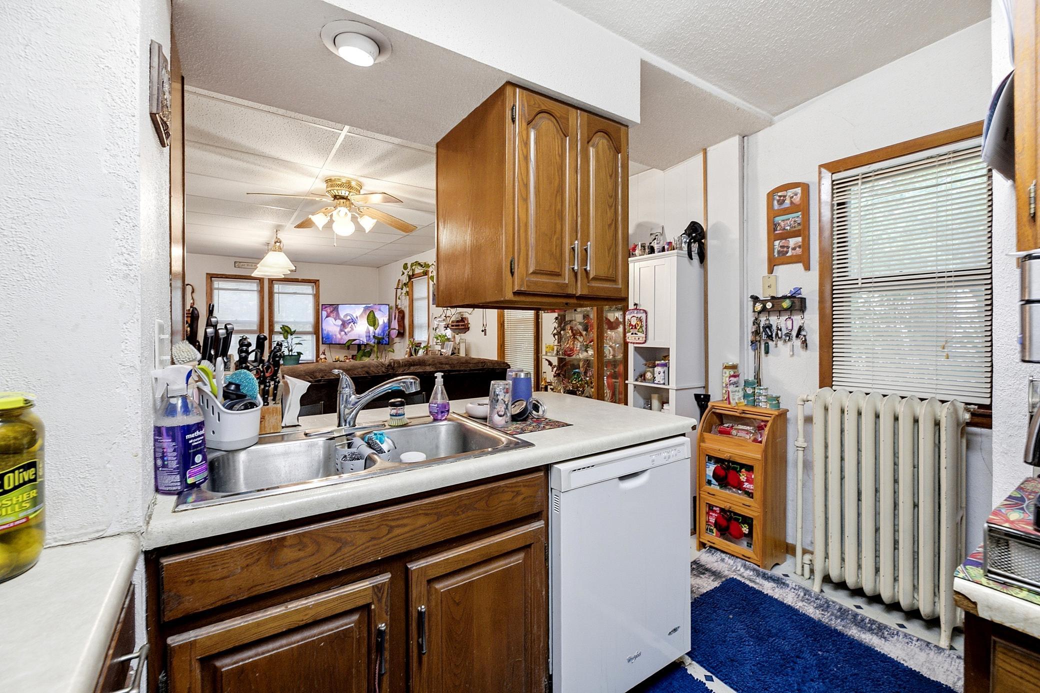 1919 single family home for sale at 1119 10th Avenue S in Fargo, ND — 2 bed, 3 bath (photo 10 of 20)