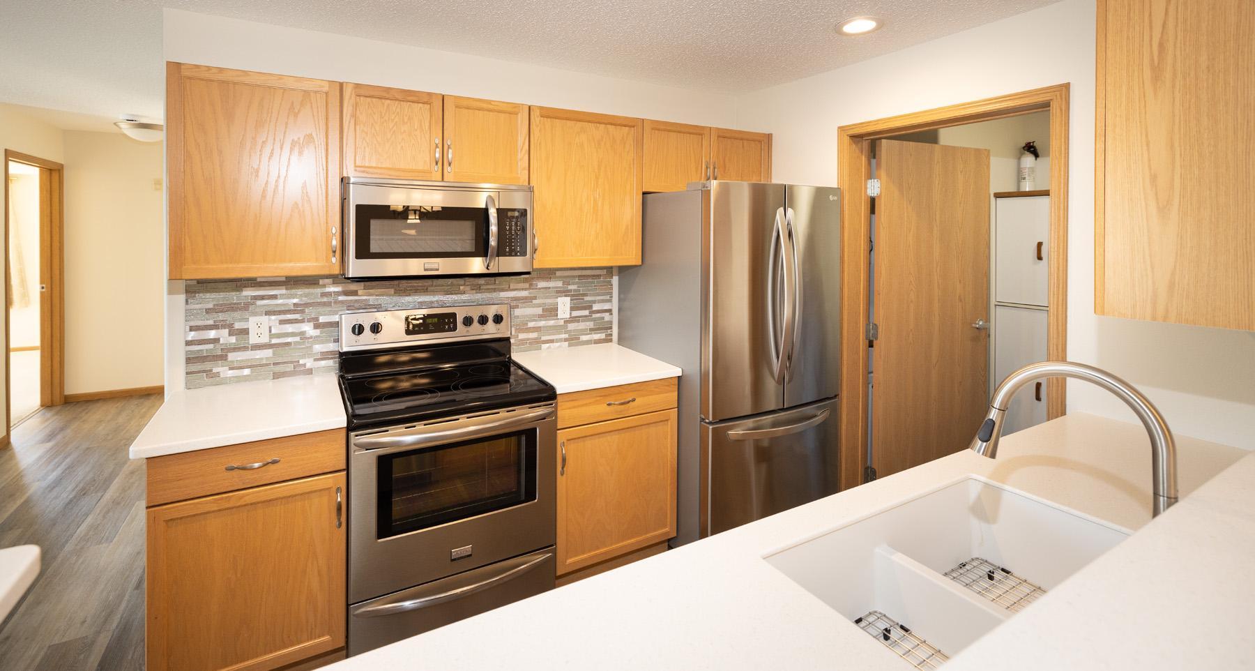 2005 condo for sale at 3434 28th Street S, Unit 302 in Fargo, ND — 2 bed, 1 bath (photo 12 of 46)