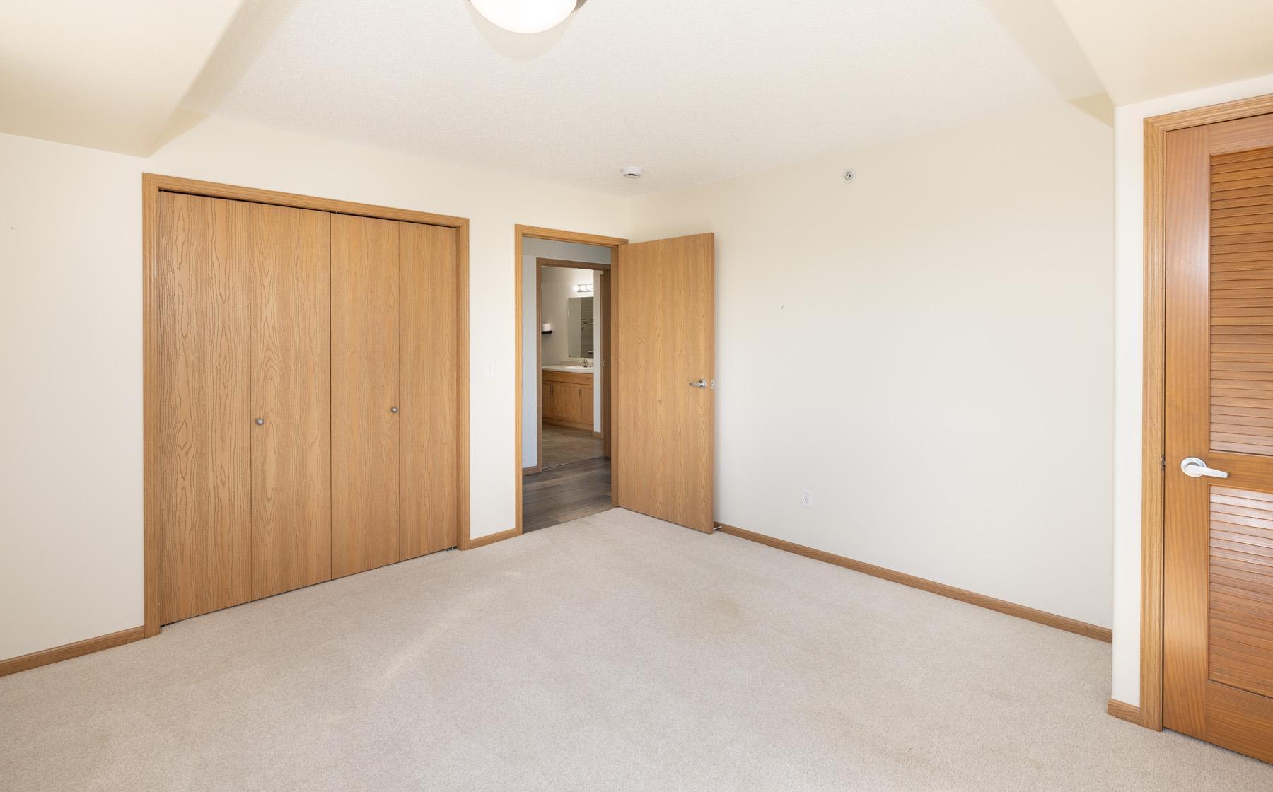 2005 condo for sale at 3434 28th Street S, Unit 302 in Fargo, ND — 2 bed, 1 bath (photo 29 of 46)