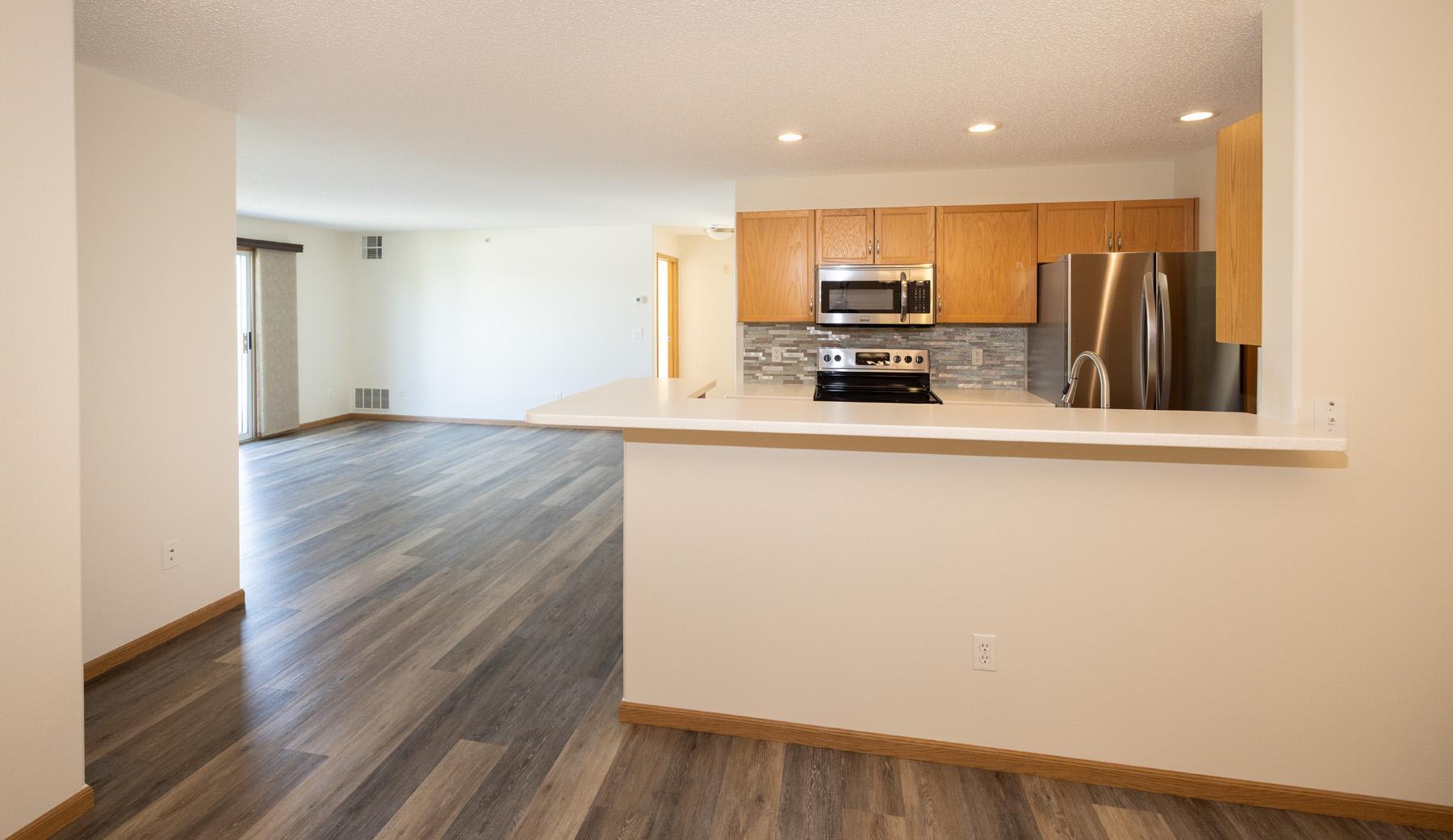 2005 condo for sale at 3434 28th Street S, Unit 302 in Fargo, ND — 2 bed, 1 bath (photo 10 of 46)