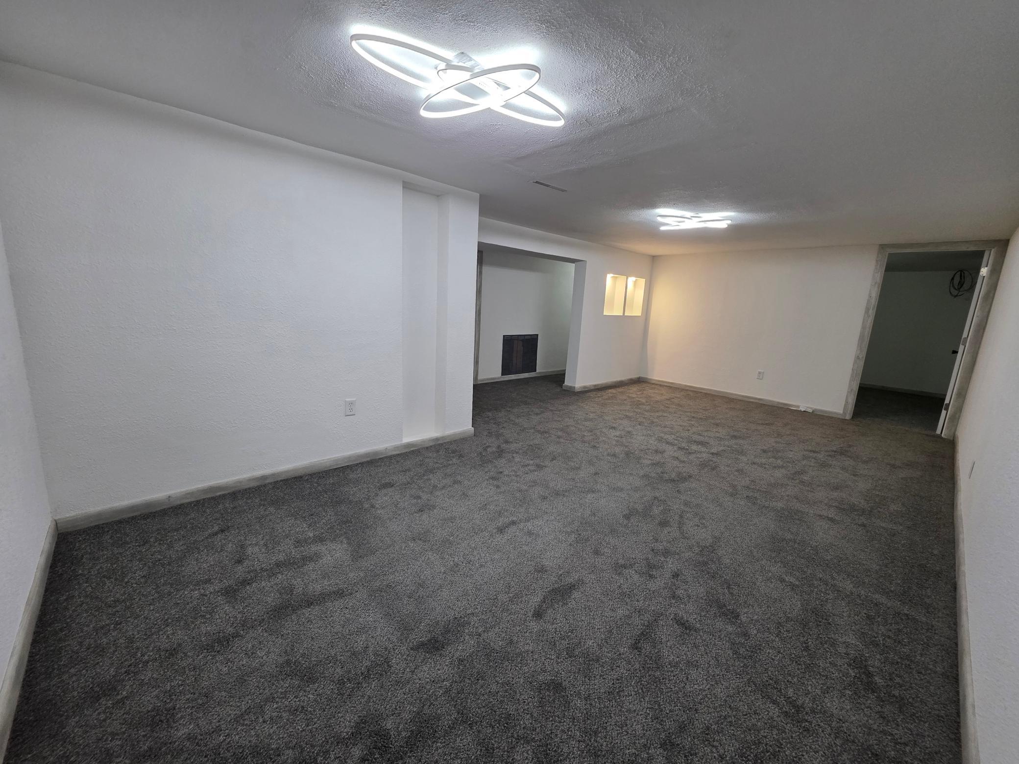 1960 single family home for sale at 1409 13th Avenue N in Moorhead, MN — 5 bed, 2 bath (photo 24 of 29)
