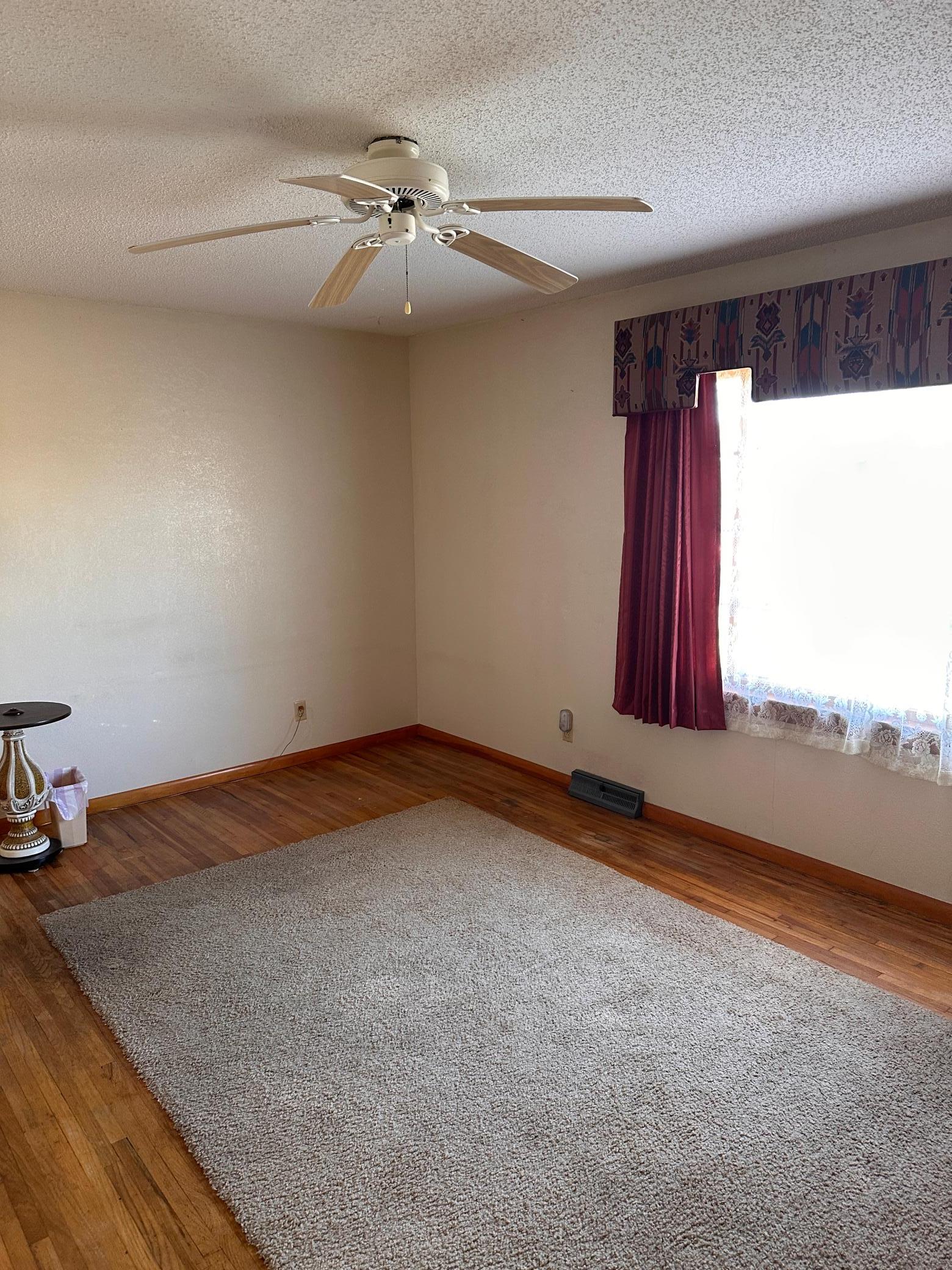 1959 single family home for sale at 1318 2nd Street SE in Bemidji, MN — 3 bed, 2 bath (photo 16 of 35)