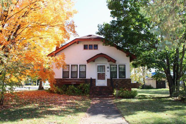 1926 single family home for sale at 324 2nd Avenue NW in Aitkin, MN — 4 bed, 2 bath