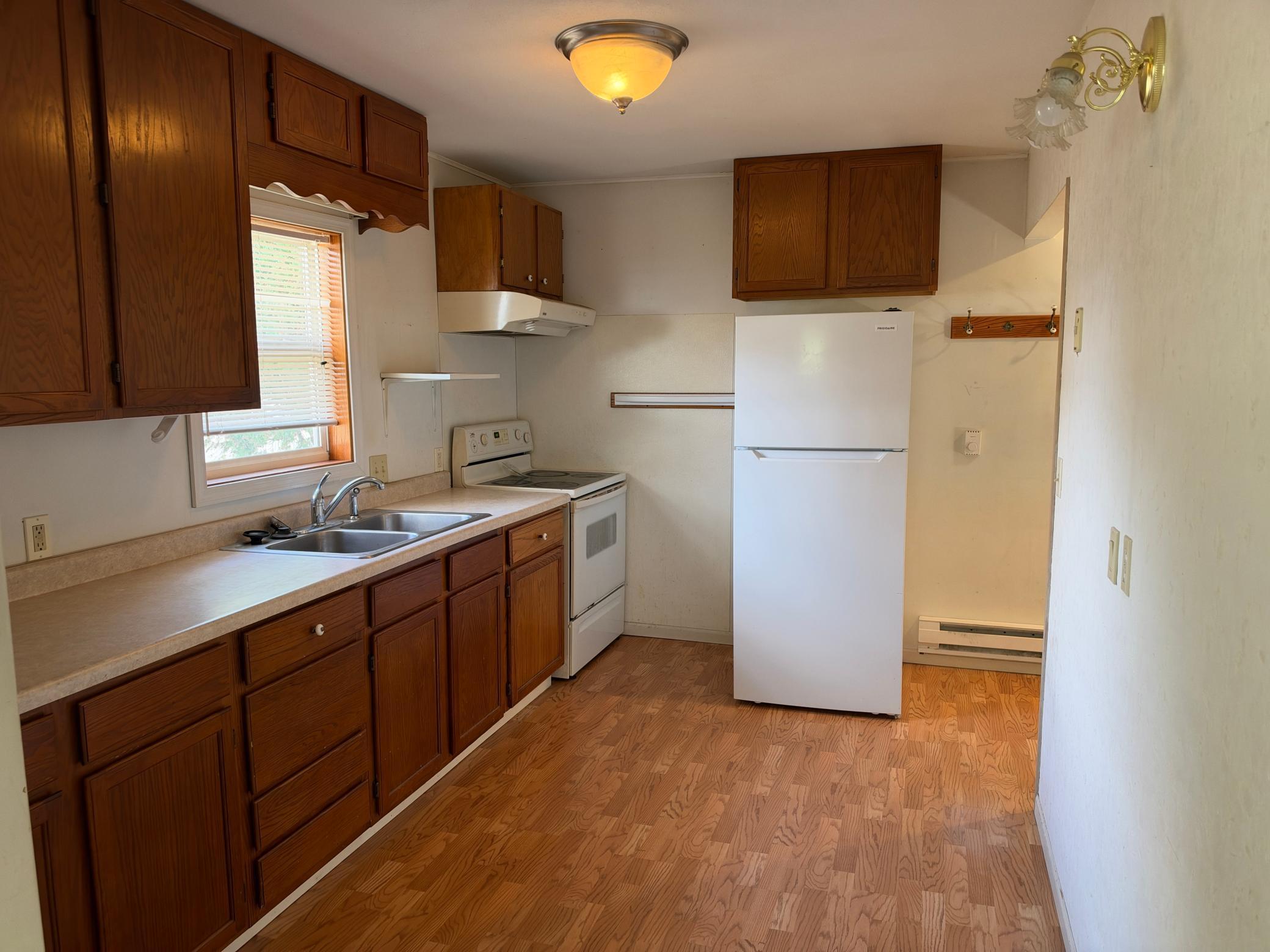 1958 single family home for sale at 409 3rd Street S in Breckenridge, MN — 2 bed, 8 bath (photo 2 of 16)