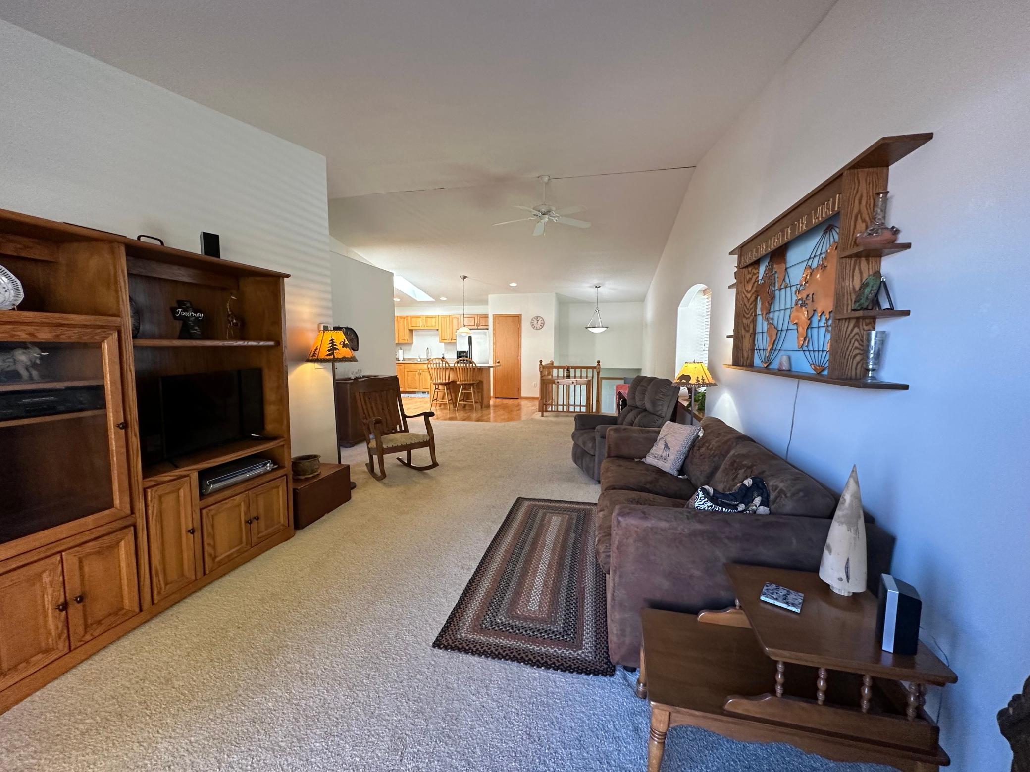 2006 twin home for sale at 1316 37th Avenue S in Moorhead, MN — 3 bed, 2 bath (photo 14 of 33)