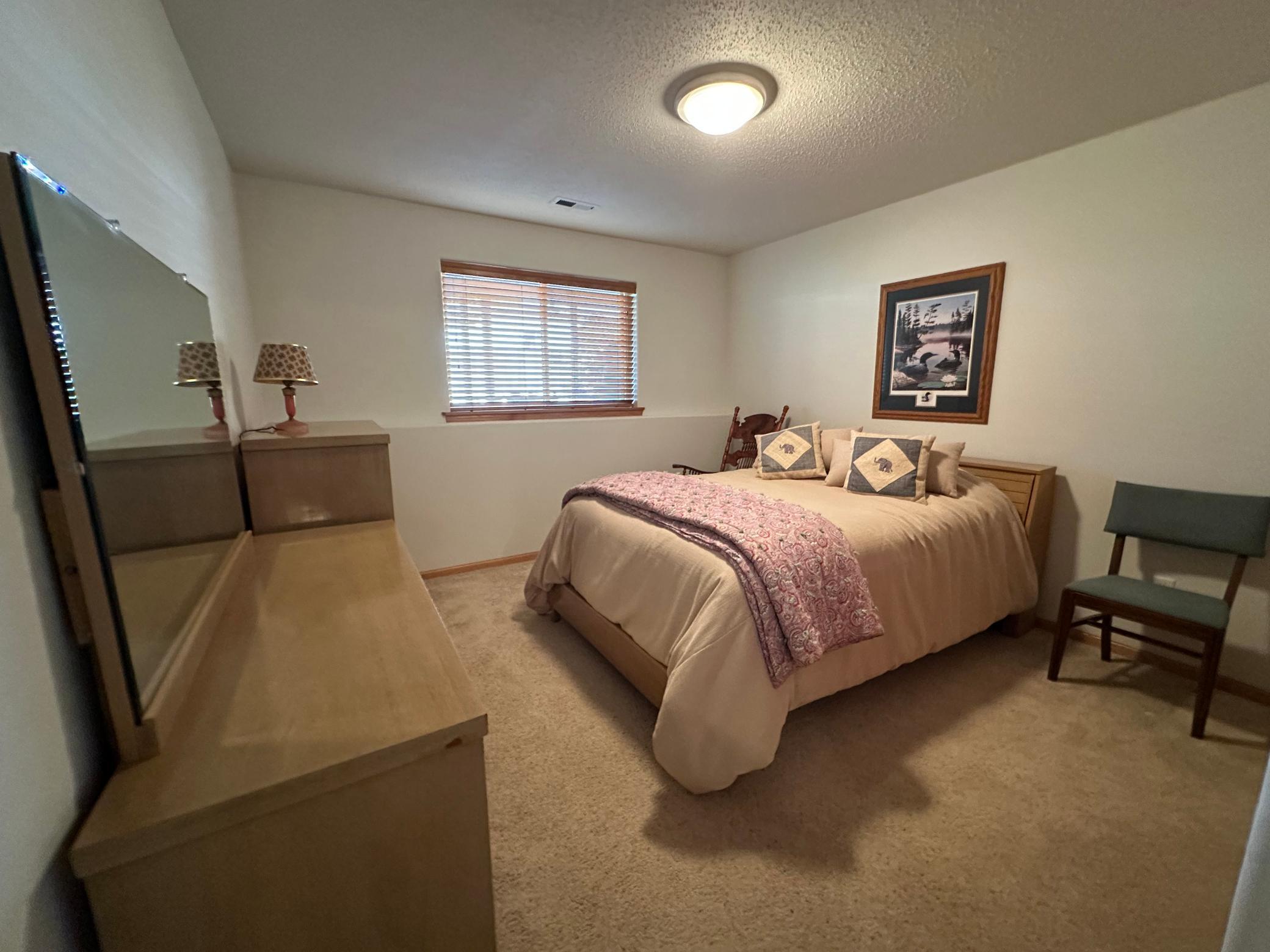 2006 twin home for sale at 1316 37th Avenue S in Moorhead, MN — 3 bed, 2 bath (photo 25 of 33)