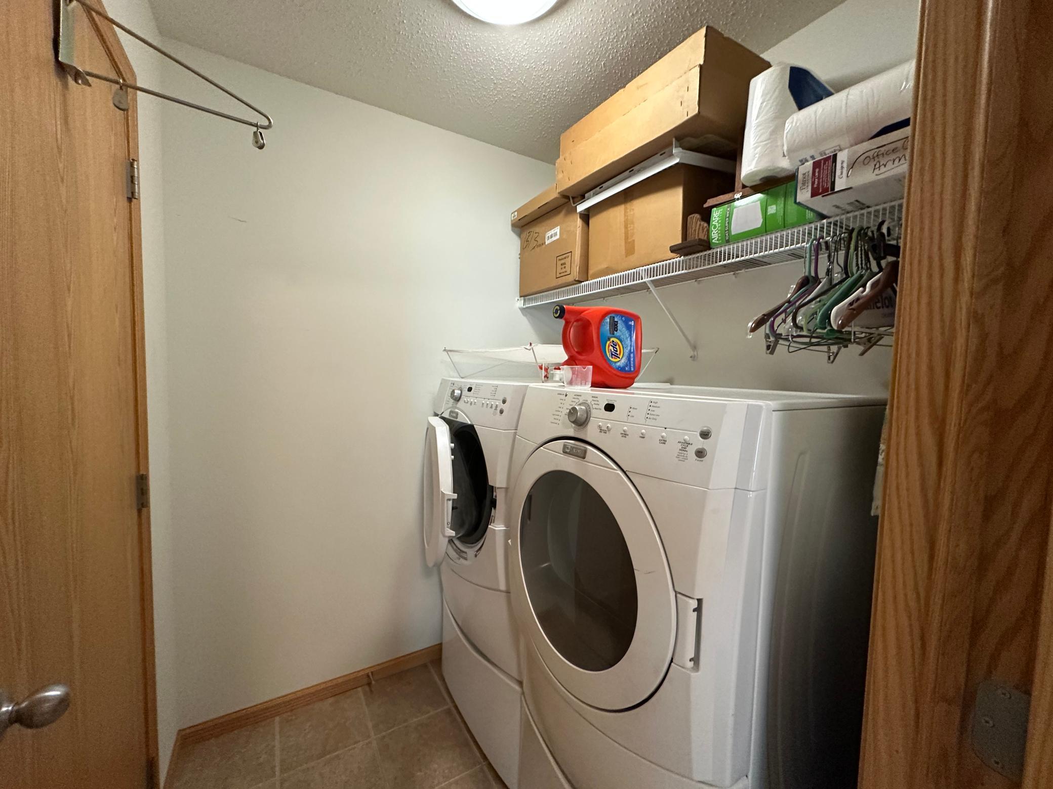 2006 twin home for sale at 1316 37th Avenue S in Moorhead, MN — 3 bed, 2 bath (photo 26 of 33)