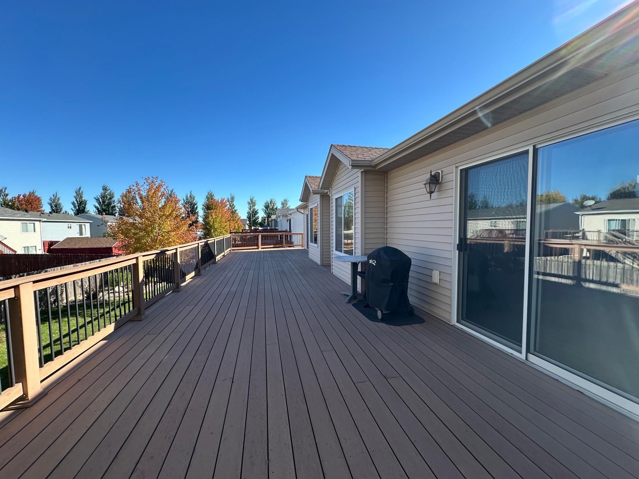2006 twin home for sale at 1316 37th Avenue S in Moorhead, MN — 3 bed, 2 bath (photo 4 of 33)