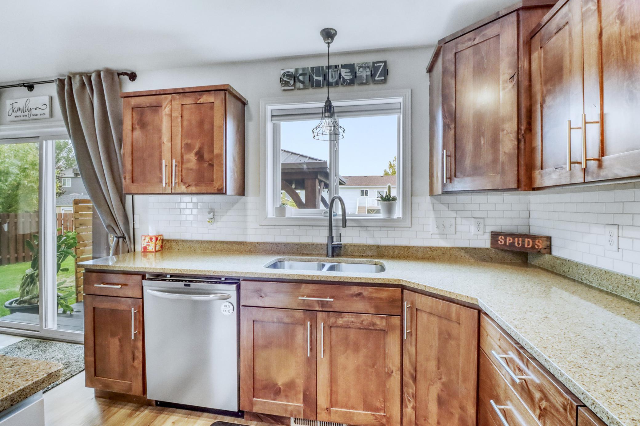 2013 single family home for sale at 4203 18th Street S in Moorhead, MN — 3 bed, 3 bath (photo 21 of 64)