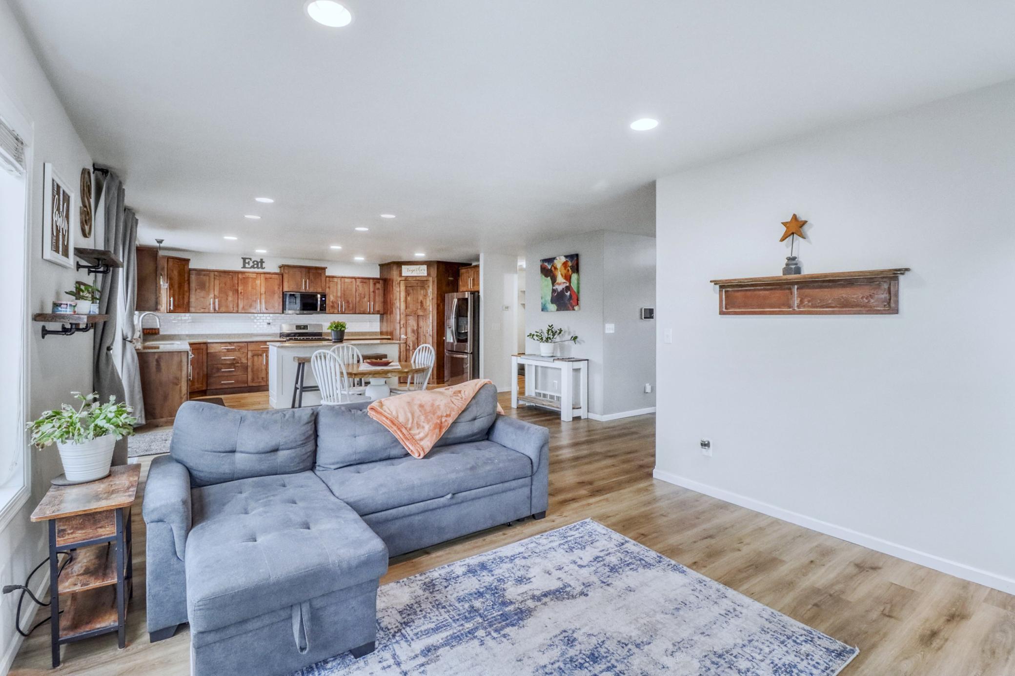 2013 single family home for sale at 4203 18th Street S in Moorhead, MN — 3 bed, 3 bath (photo 35 of 64)