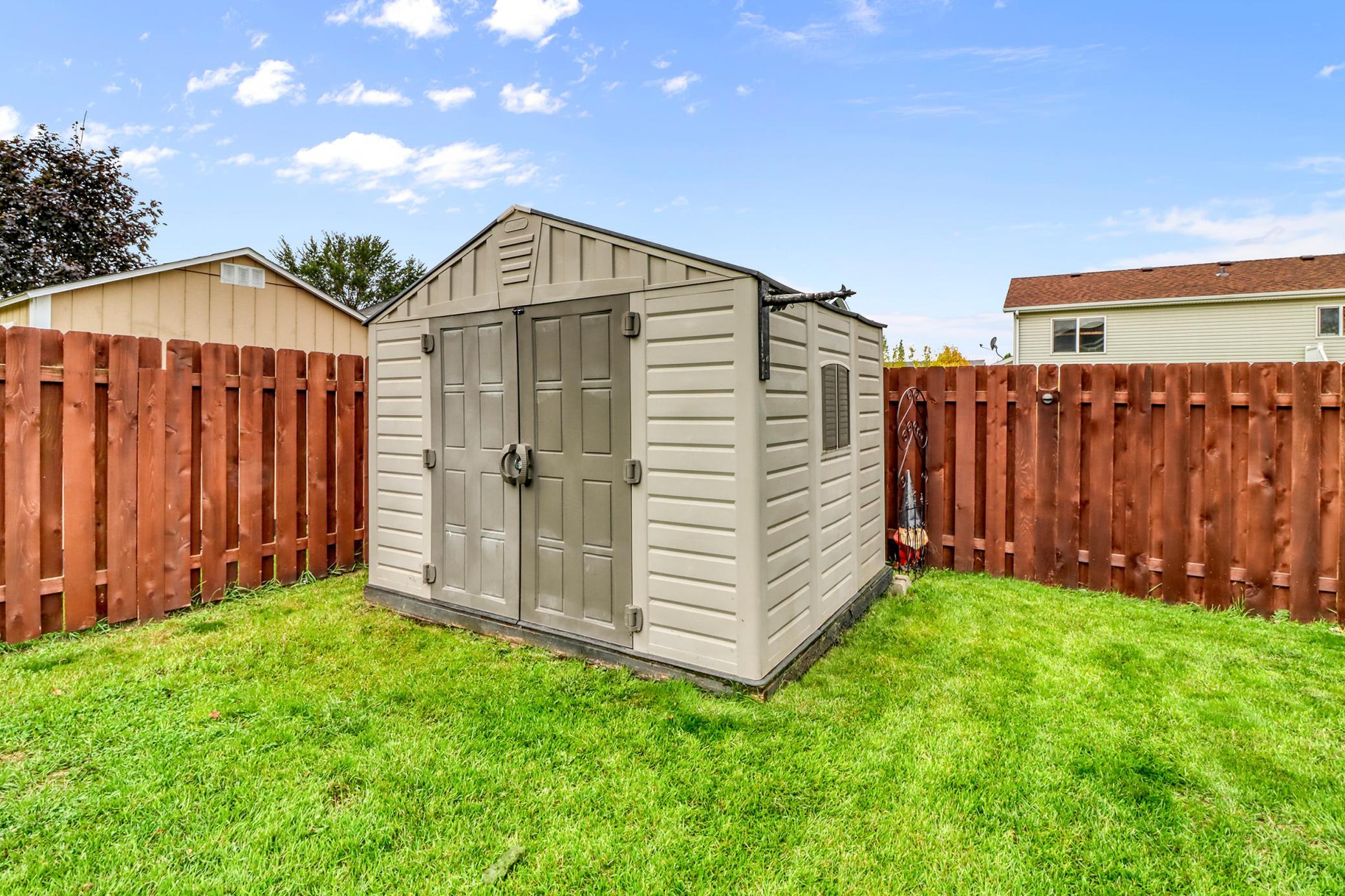 2013 single family home for sale at 4203 18th Street S in Moorhead, MN — 3 bed, 3 bath (photo 8 of 64)