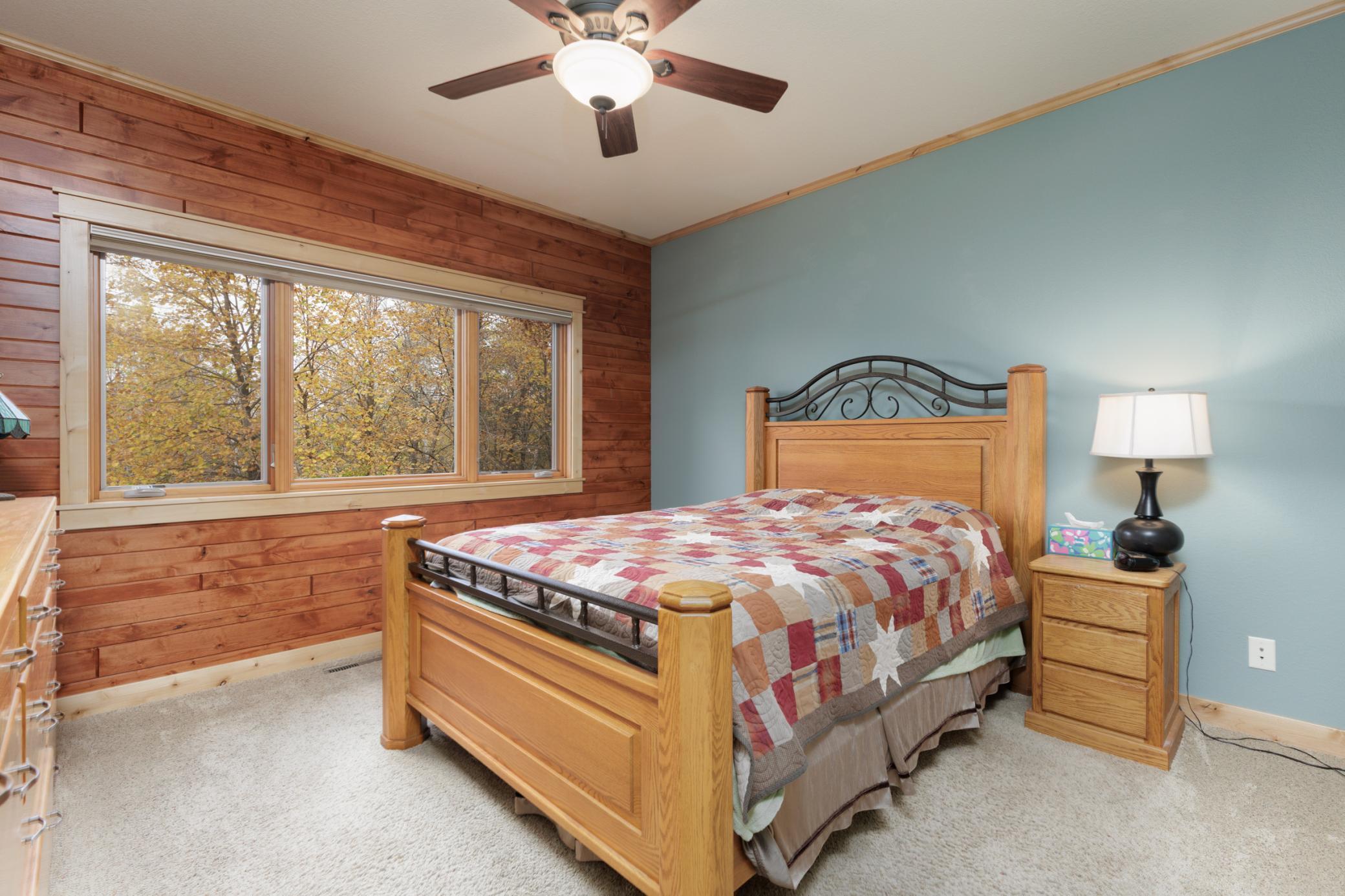 2008 single family home for sale at 204 Ridge Drive in Brainerd, MN — 4 bed, 3 bath (photo 13 of 37)