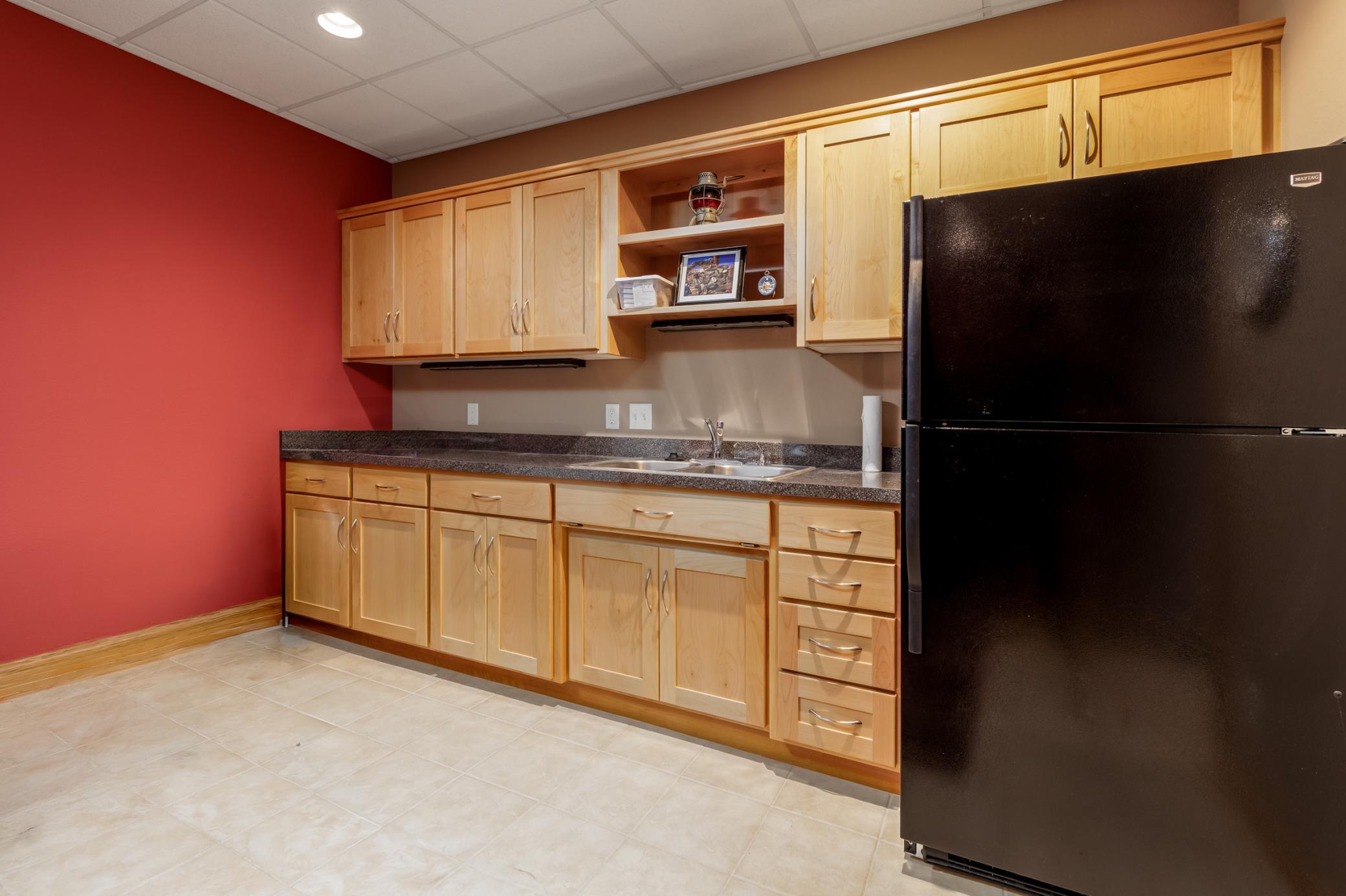 2008 single family home for sale at 204 Ridge Drive in Brainerd, MN — 4 bed, 3 bath (photo 25 of 37)