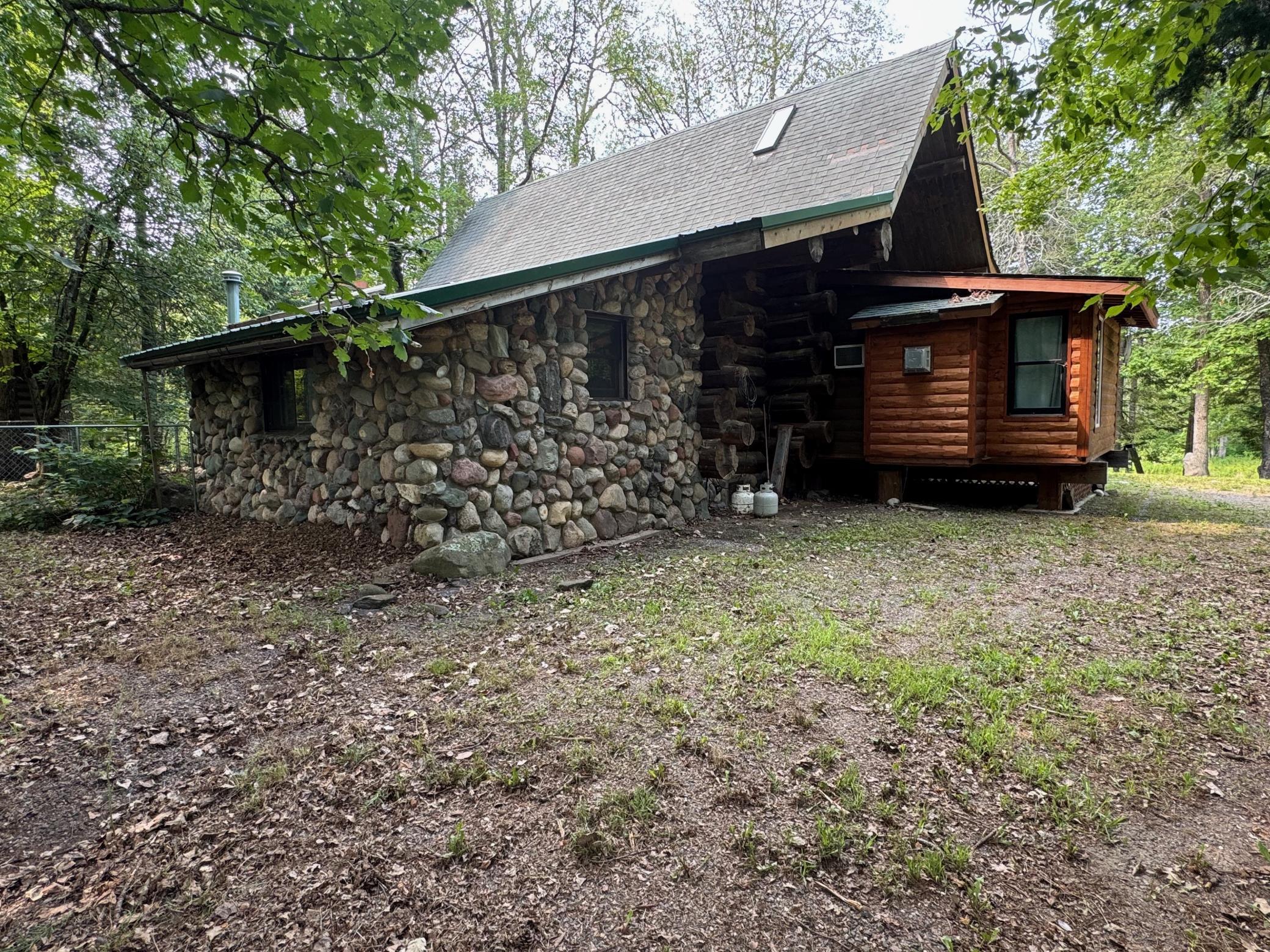 1985 single family home for sale at 59531 240th Avenue in Jacobson, MN — 2 bed, 1 bath (photo 20 of 84)