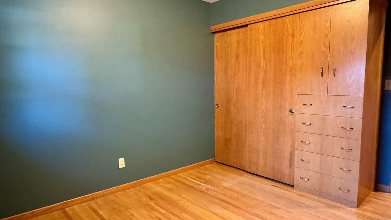 1962 single family home for sale at 1203 24th Avenue S in Moorhead, MN — 5 bed, 2 bath (photo 23 of 56)
