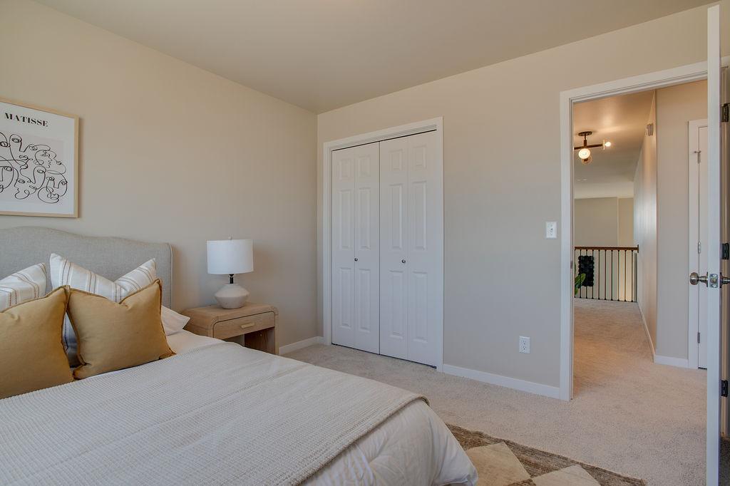 2026 single family home for sale at 6901 Selkirk Drive S in Fargo, ND — 4 bed, 3 bath (photo 17 of 25)