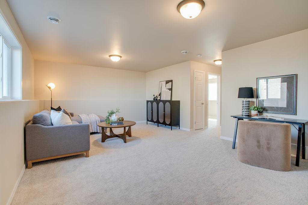2026 single family home for sale at 6901 Selkirk Drive S in Fargo, ND — 4 bed, 3 bath (photo 21 of 25)