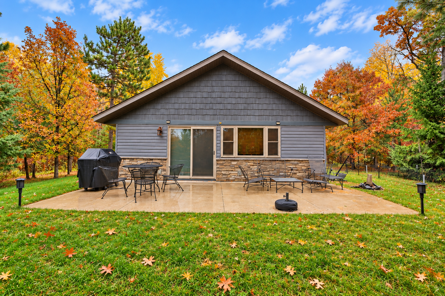 2012 single family home for sale at 6141 Bourbon Lane in Pequot Lakes, MN — 2 bed, 1 bath