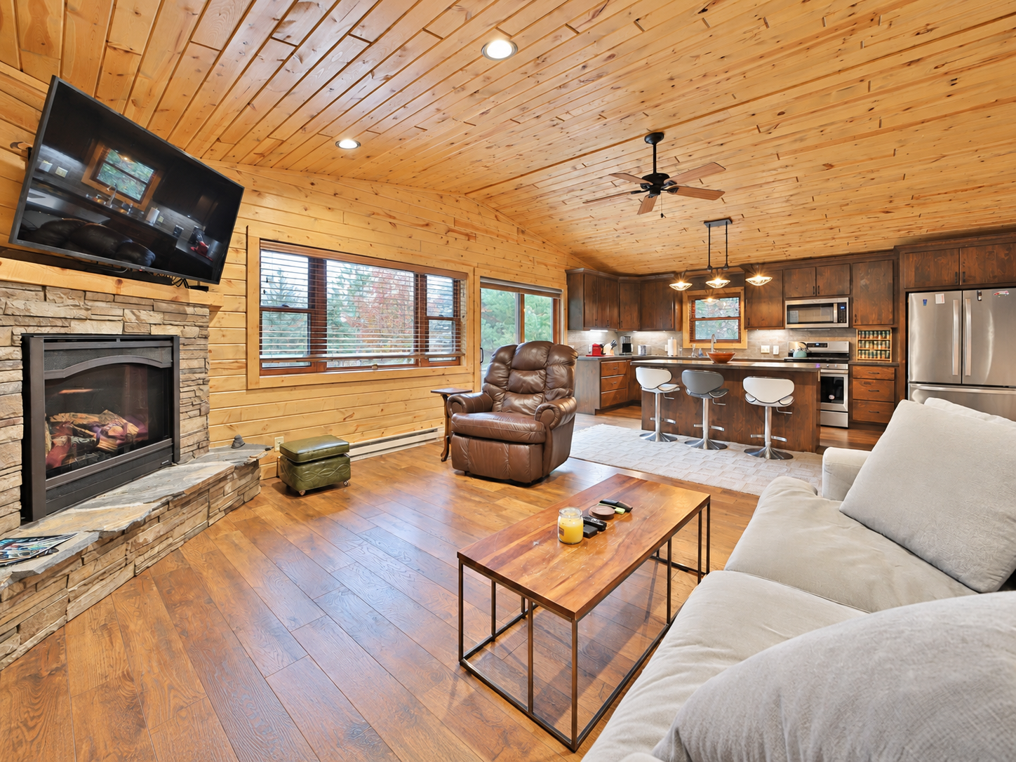 2012 single family home for sale at 6141 Bourbon Lane in Pequot Lakes, MN — 2 bed, 1 bath (photo 9 of 39)