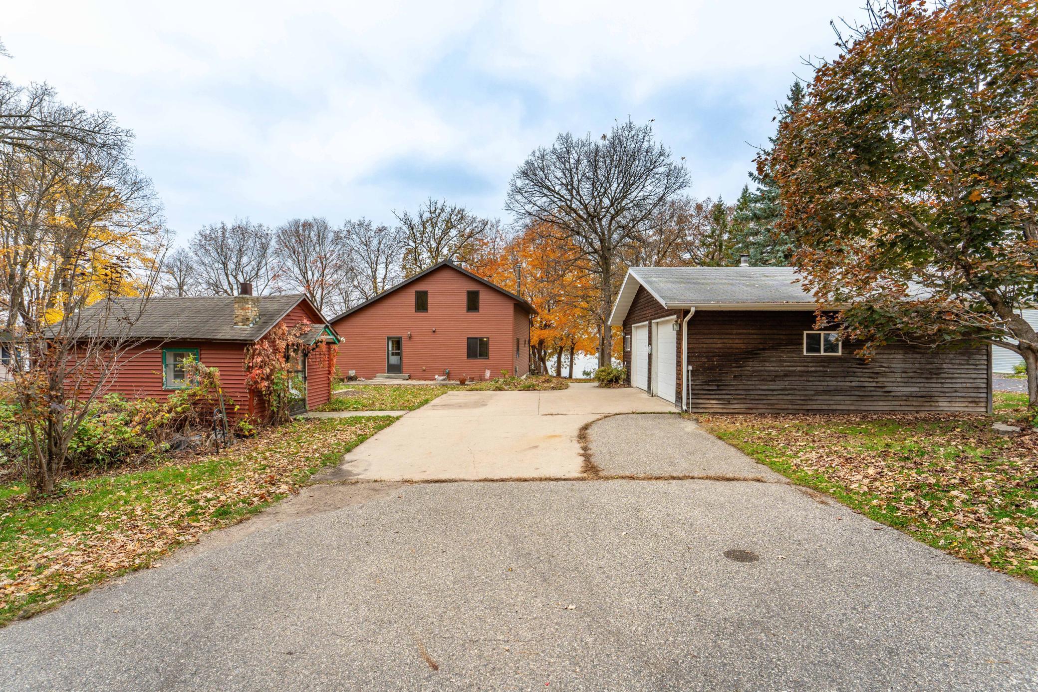 2003 single family home for sale at 46251 Birch Grove Drive in Pelican Rapids, MN — 2 bed, 3 bath