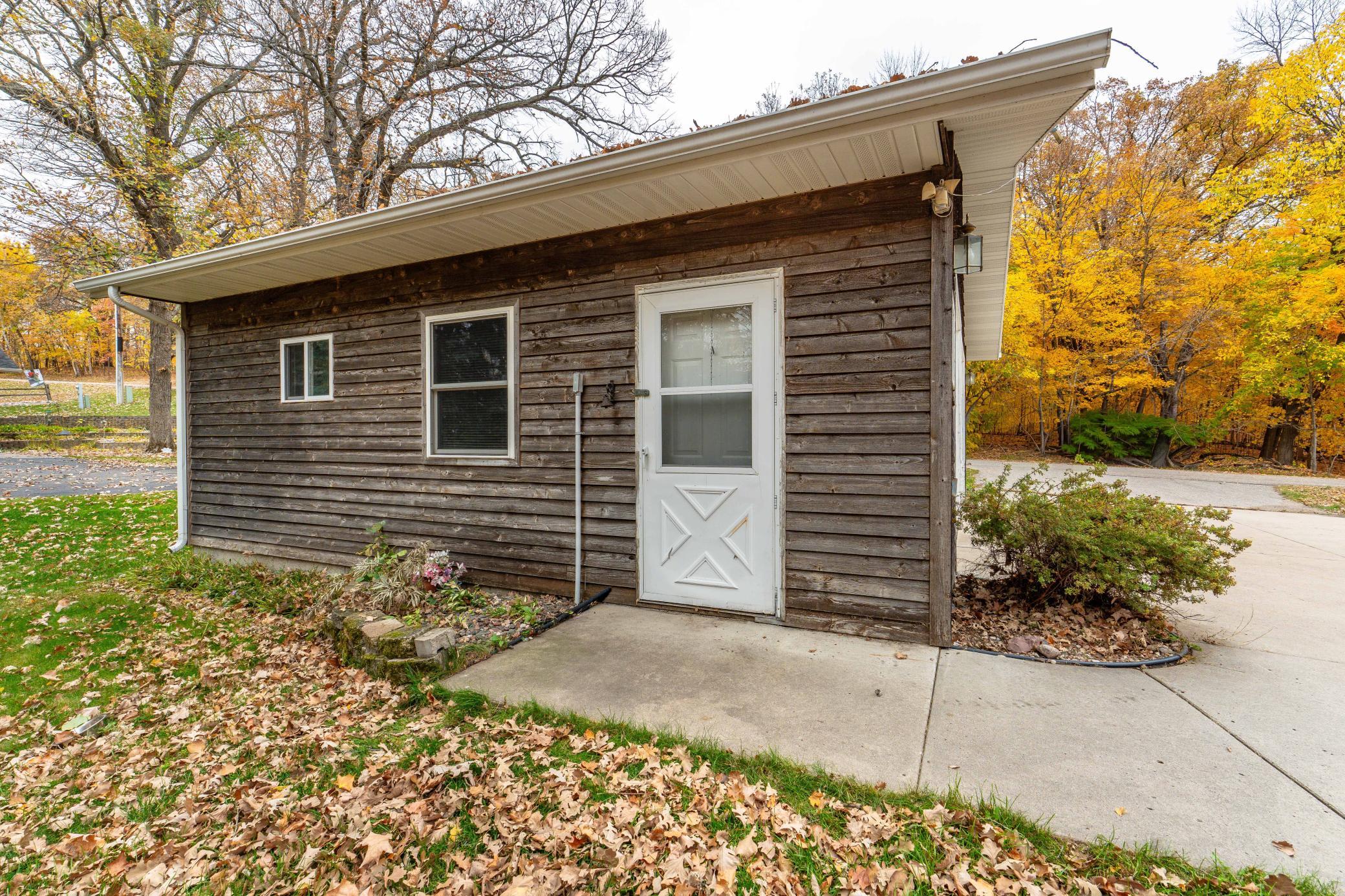 2003 single family home for sale at 46251 Birch Grove Drive in Pelican Rapids, MN — 2 bed, 3 bath (photo 22 of 81)