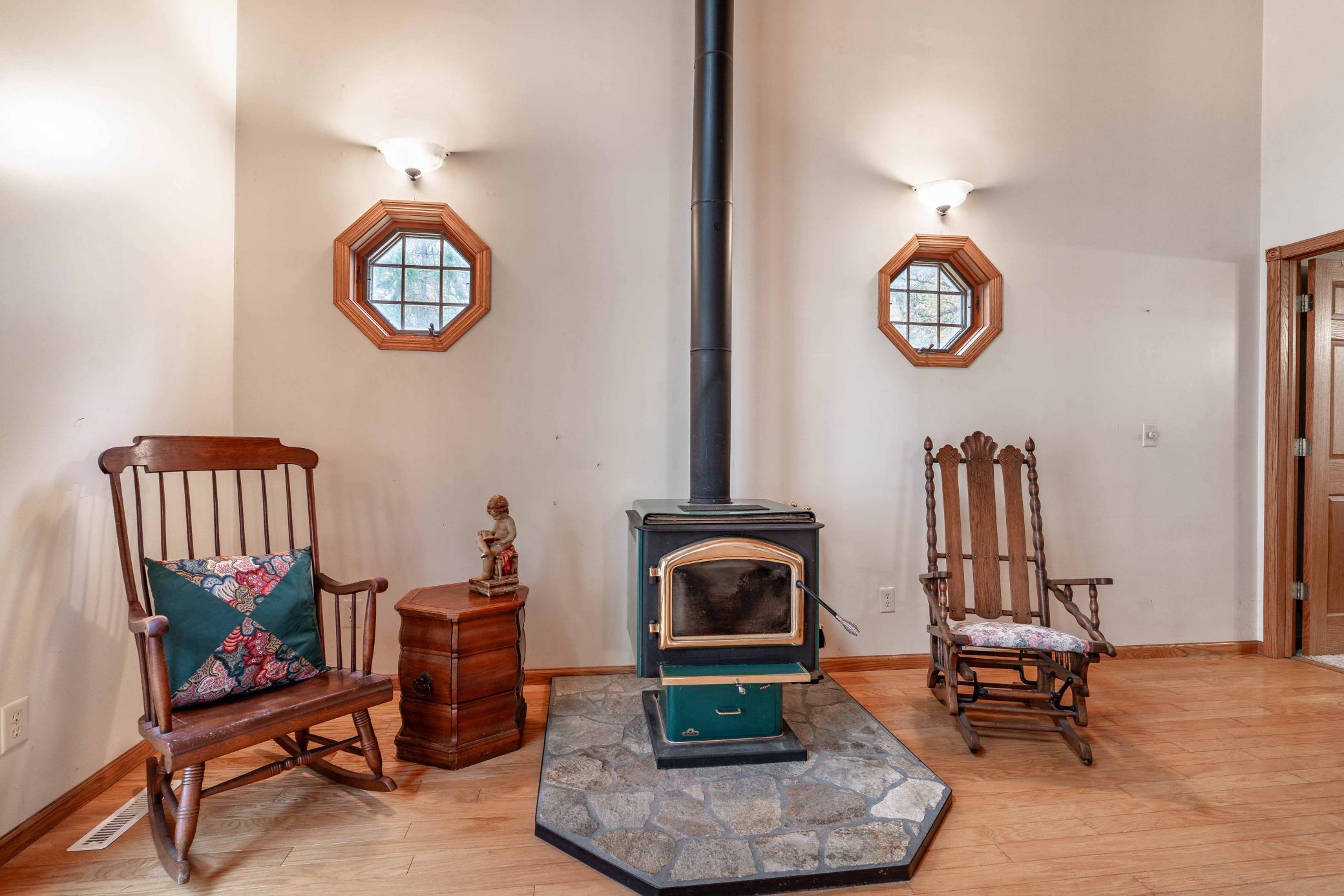 2003 single family home for sale at 46251 Birch Grove Drive in Pelican Rapids, MN — 2 bed, 3 bath (photo 27 of 81)