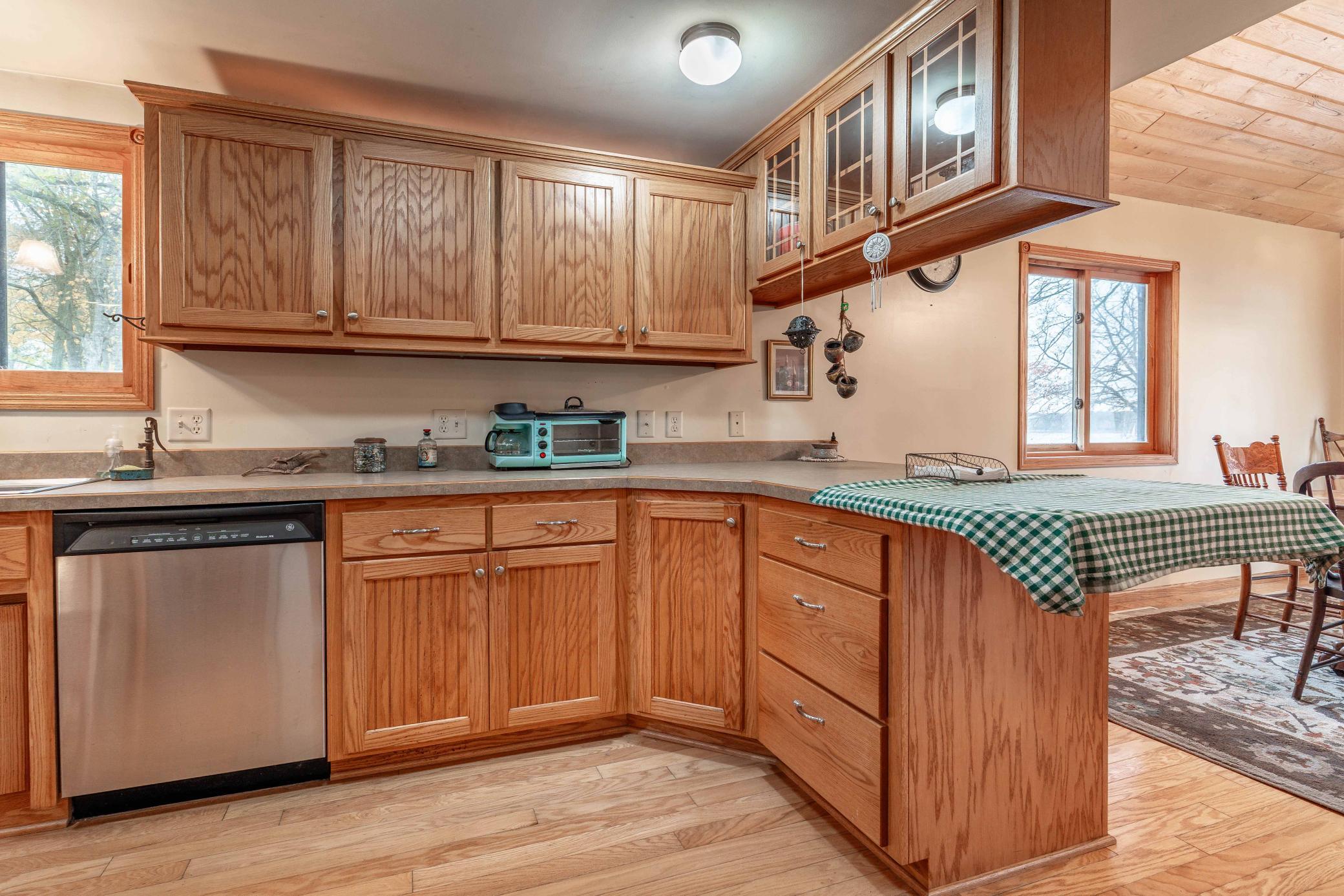 2003 single family home for sale at 46251 Birch Grove Drive in Pelican Rapids, MN — 2 bed, 3 bath (photo 33 of 81)