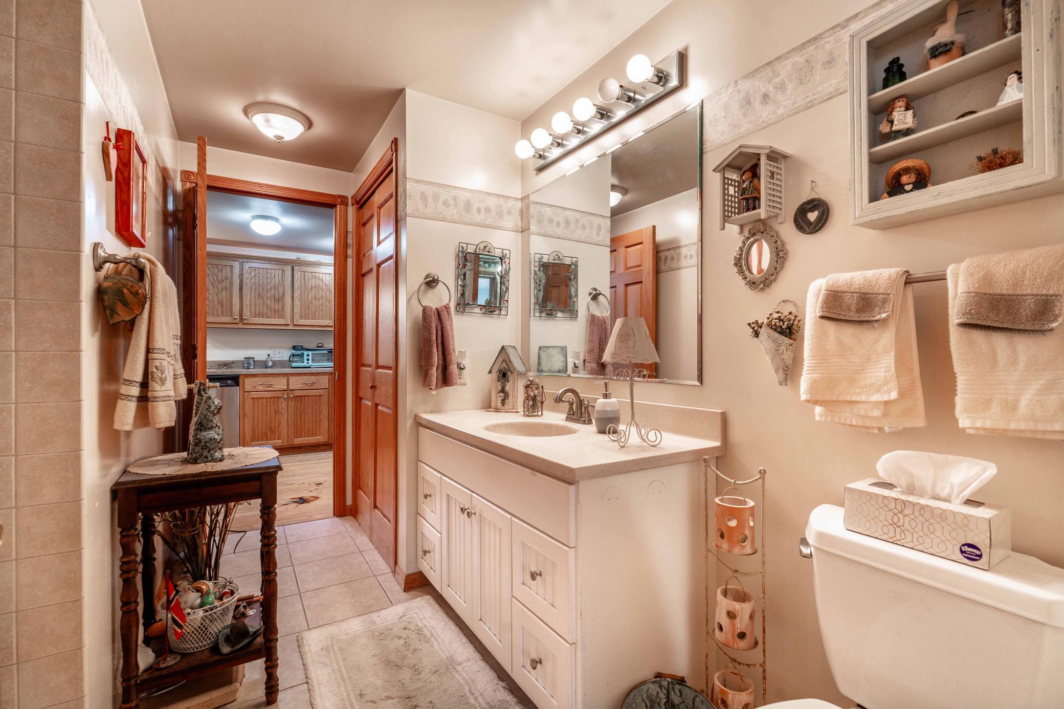 2003 single family home for sale at 46251 Birch Grove Drive in Pelican Rapids, MN — 2 bed, 3 bath (photo 41 of 81)