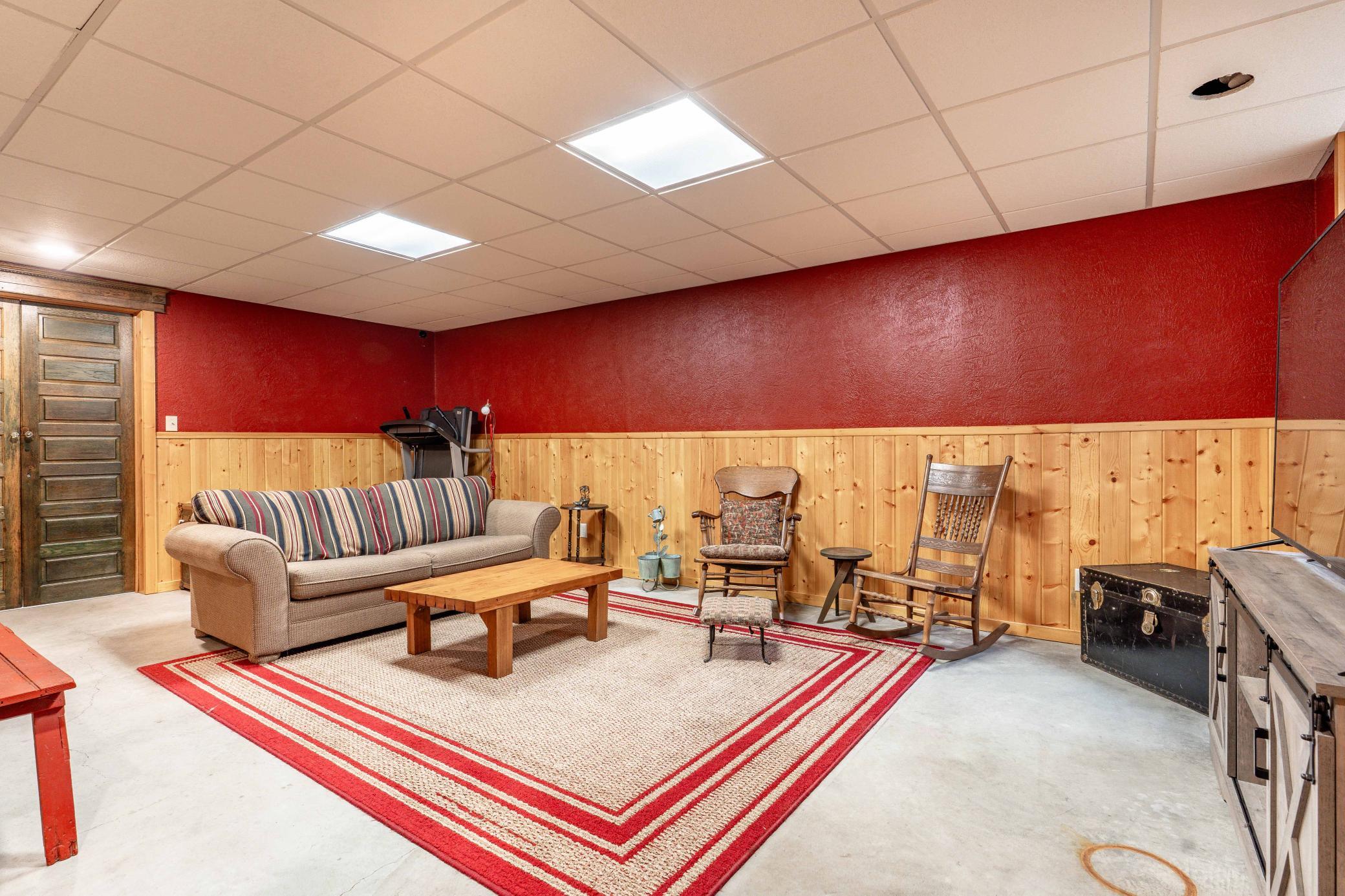 2003 single family home for sale at 46251 Birch Grove Drive in Pelican Rapids, MN — 2 bed, 3 bath (photo 50 of 81)