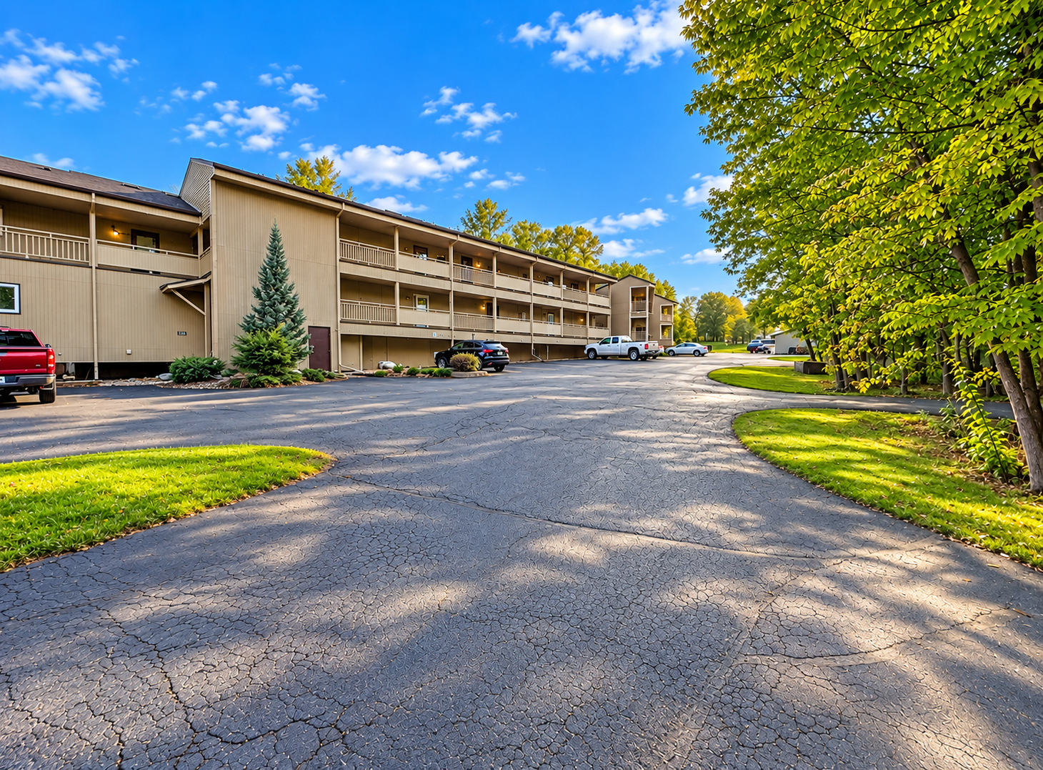 1978 condo for sale at 542 Quadna Mountain Road in Hill City, MN — 2 bed, 2 bath (photo 2 of 37)