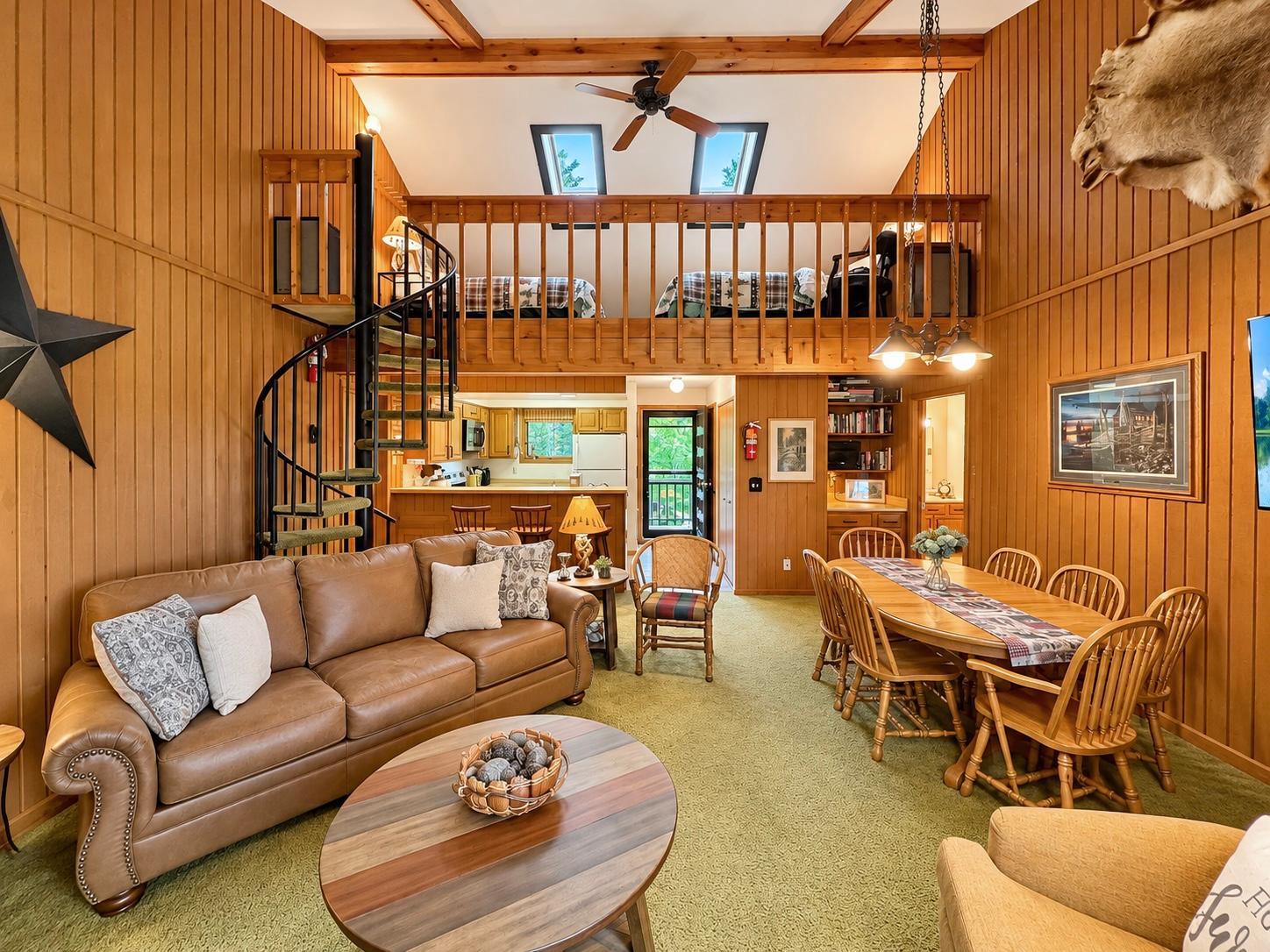1978 condo for sale at 542 Quadna Mountain Road in Hill City, MN — 2 bed, 2 bath (photo 13 of 37)