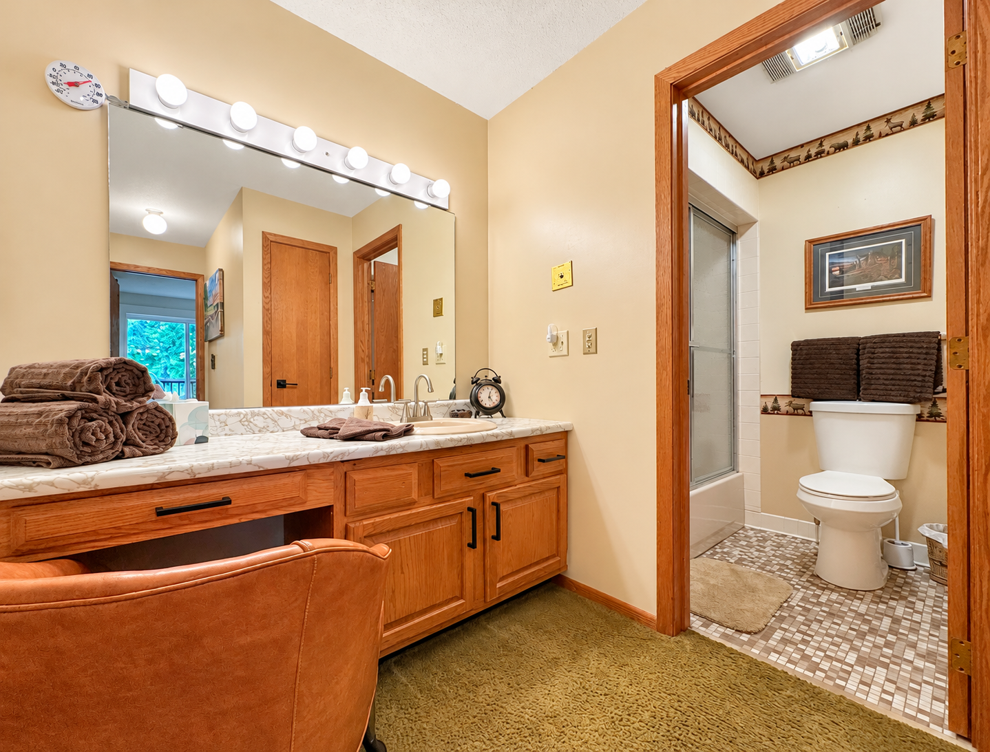 1978 condo for sale at 542 Quadna Mountain Road in Hill City, MN — 2 bed, 2 bath (photo 21 of 37)