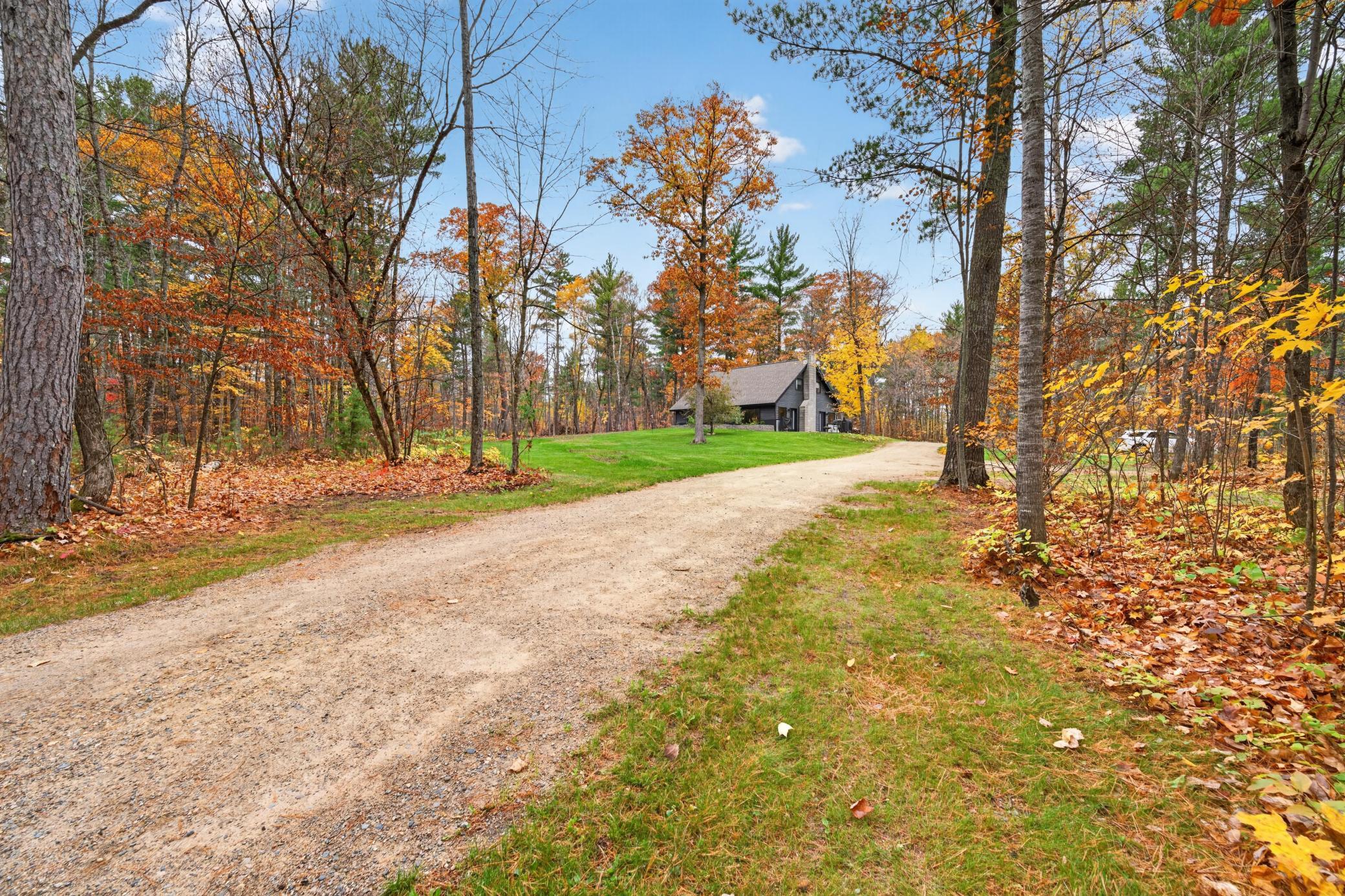 1977 single family home for sale at 25350 County 9 in Bemidji, MN — 3 bed, 2 bath (photo 4 of 33)