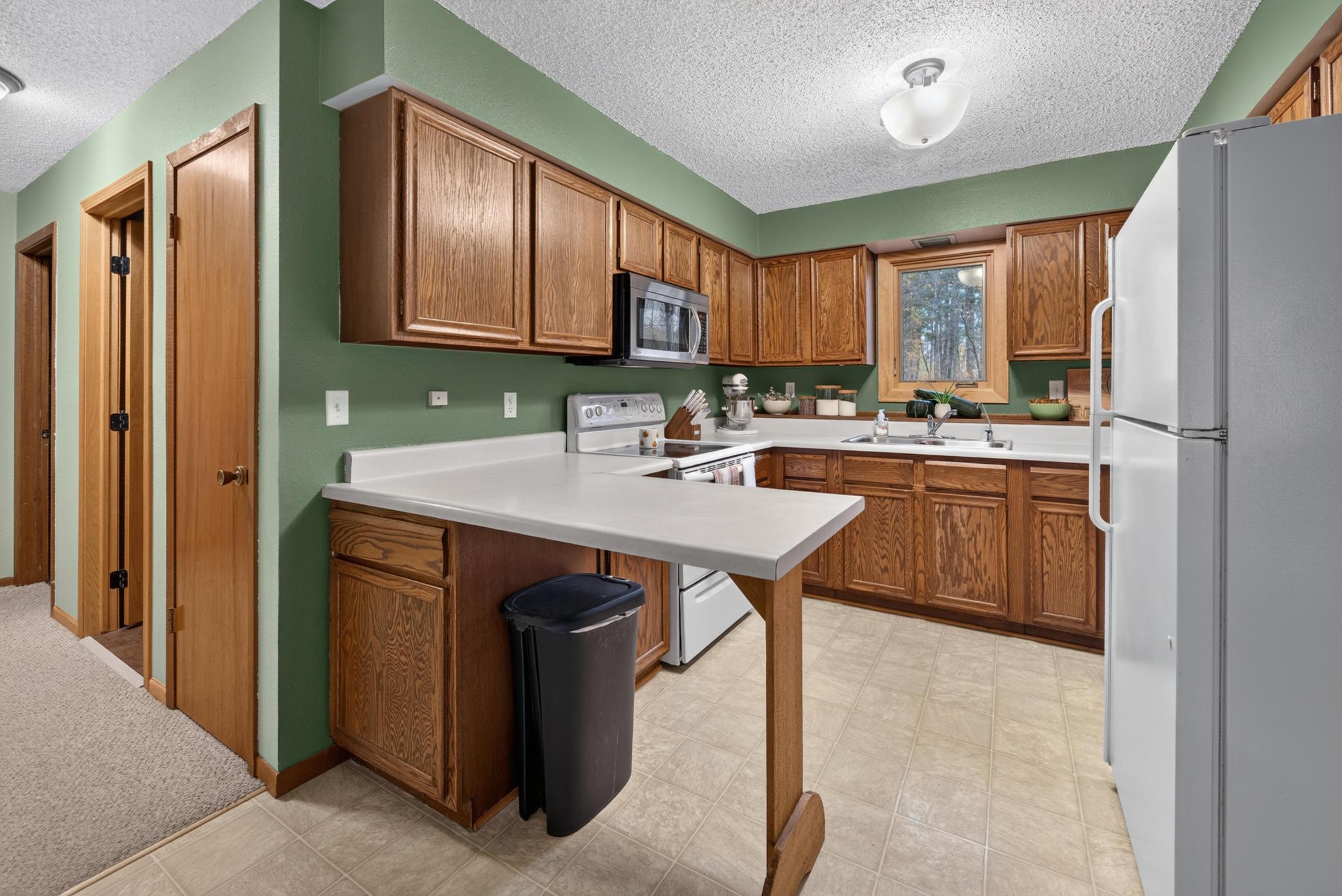 1977 single family home for sale at 25350 County 9 in Bemidji, MN — 3 bed, 2 bath (photo 7 of 33)
