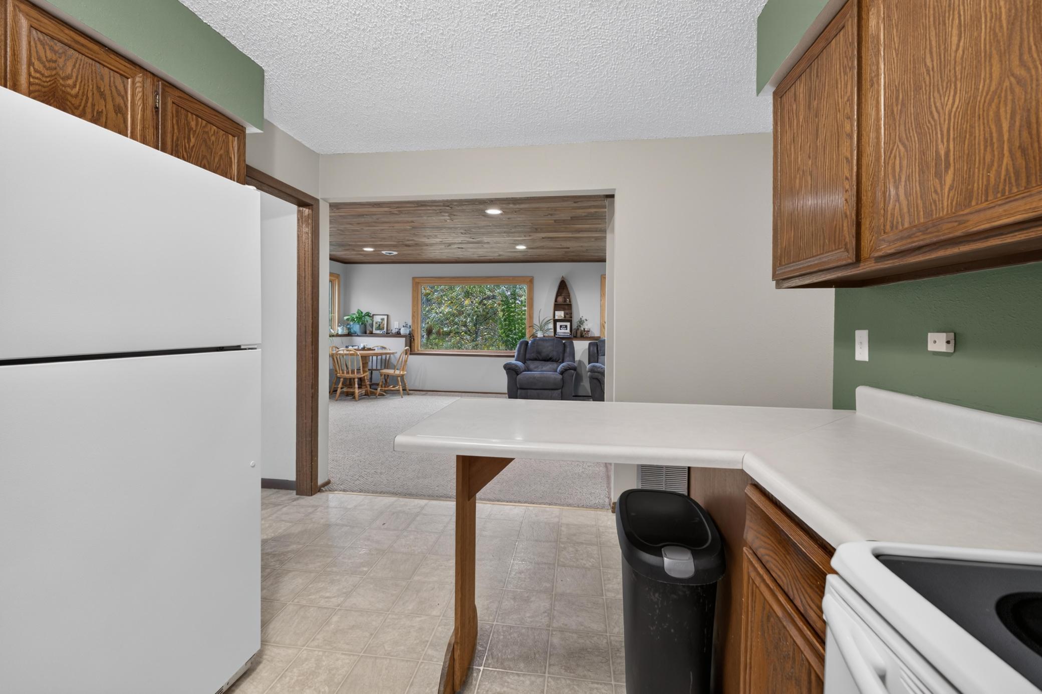 1977 single family home for sale at 25350 County 9 in Bemidji, MN — 3 bed, 2 bath (photo 8 of 33)