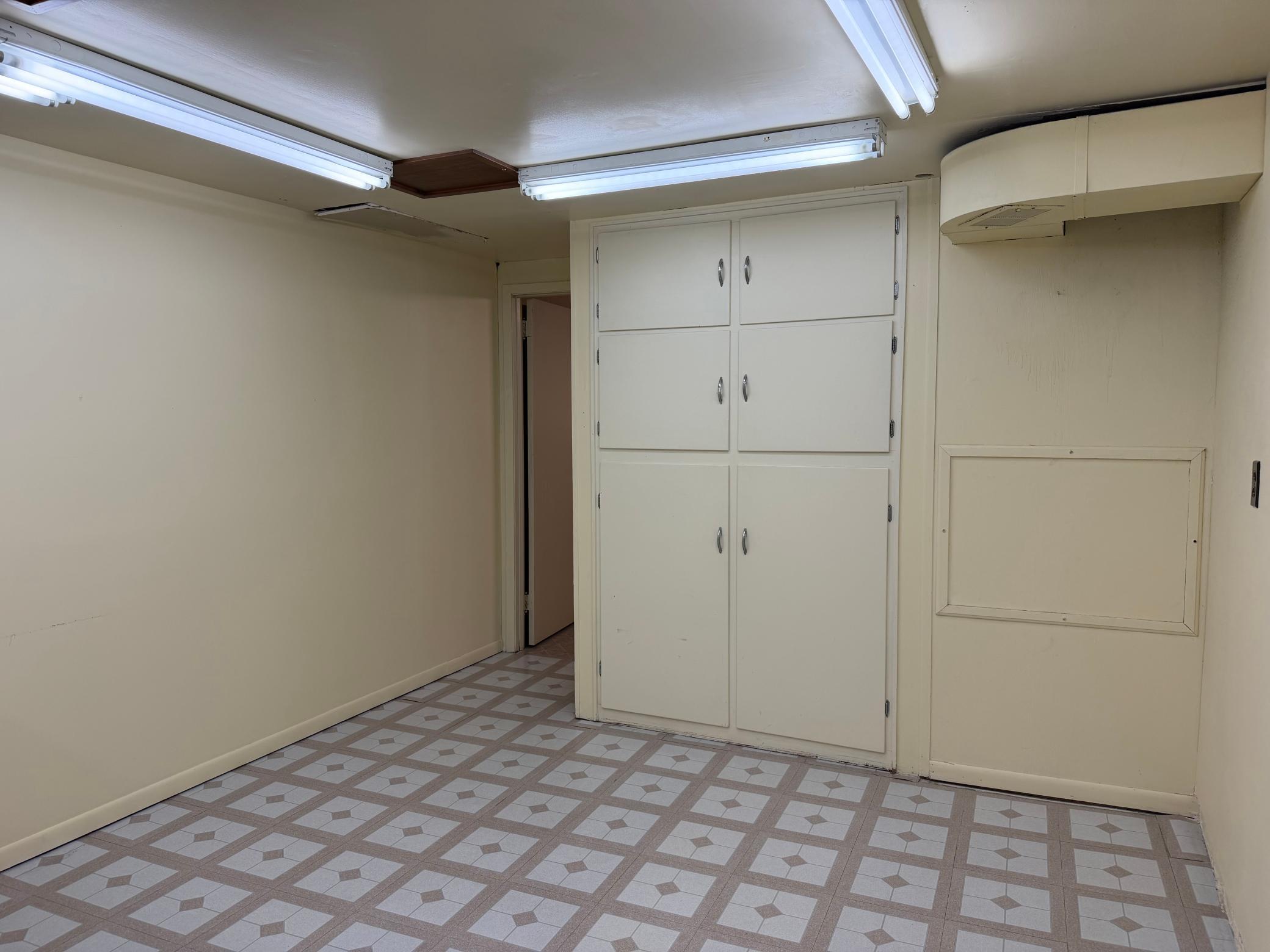 1968 single family home for sale at 904 20th Street N in Moorhead, MN — 3 bed, 2 bath (photo 27 of 61)